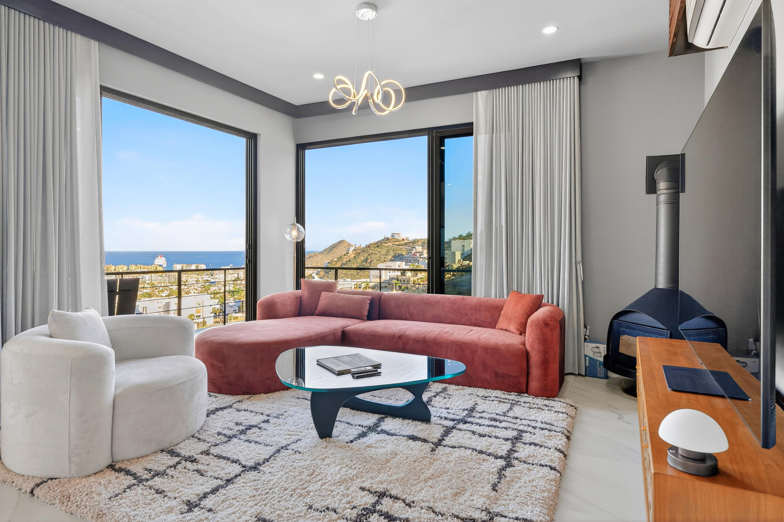 MLS #26-930 image #2