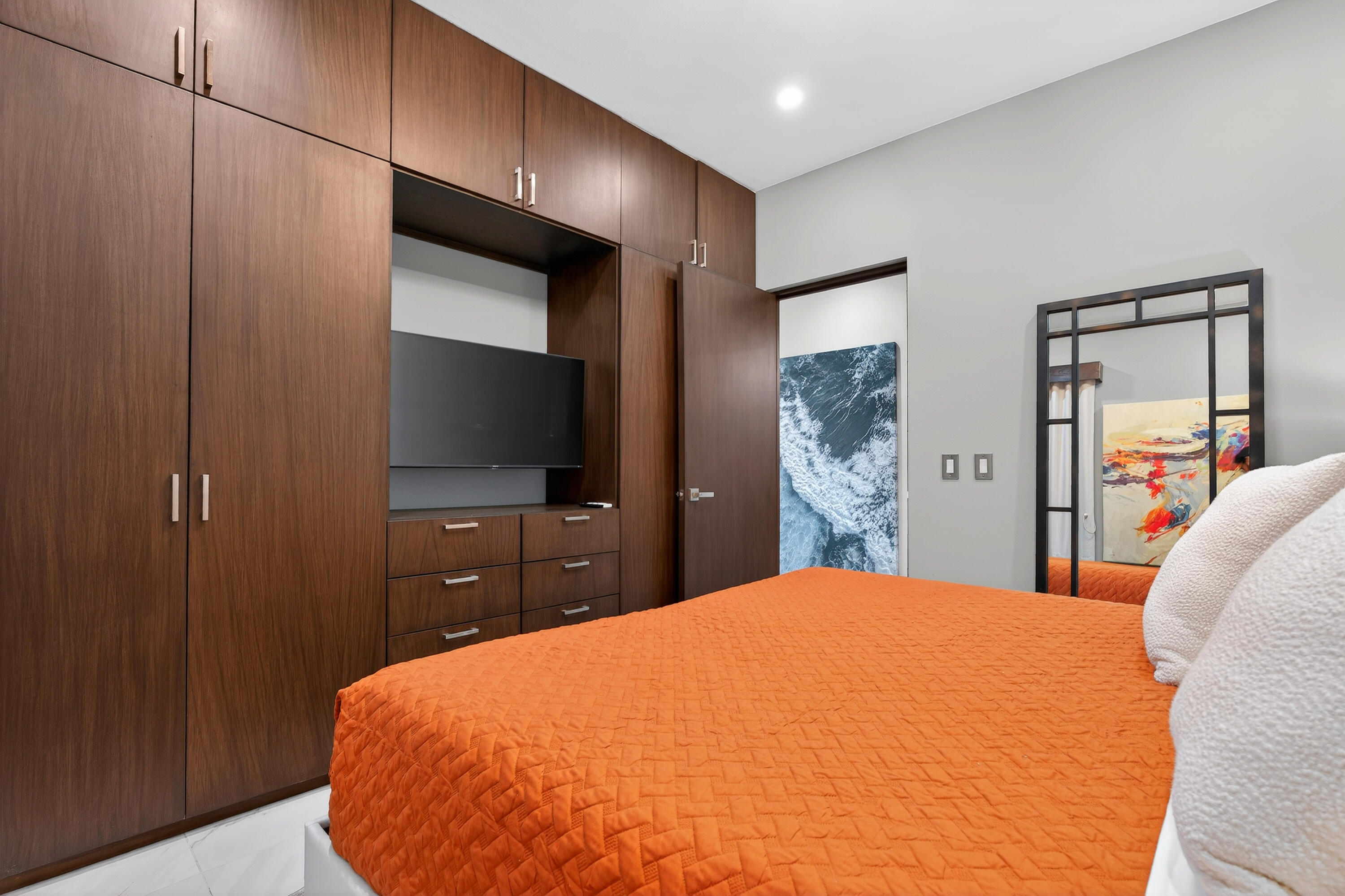 MLS #26-930 image #24