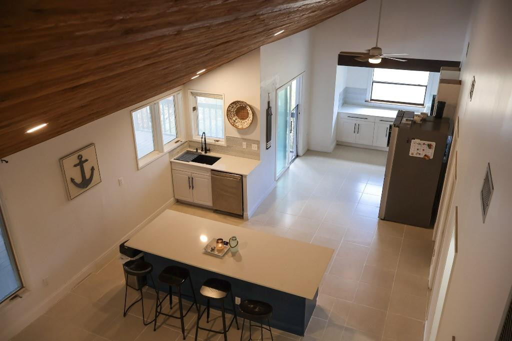 MLS #F10500704 image #1