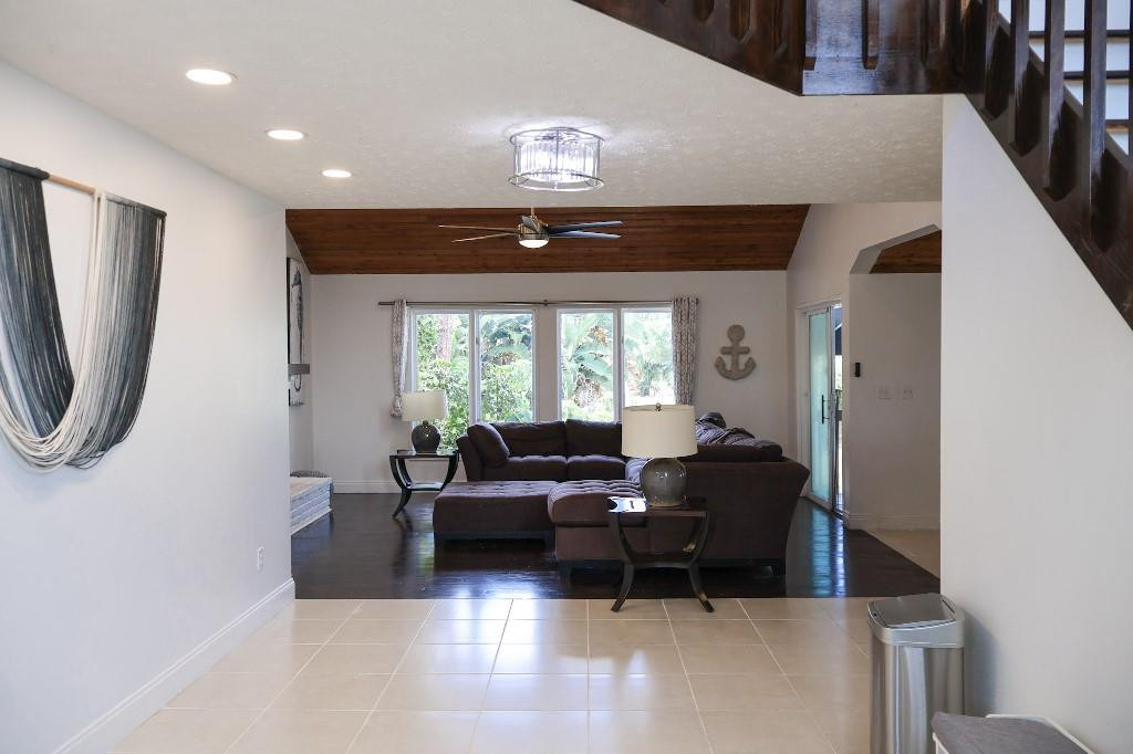 MLS #F10500704 image #5