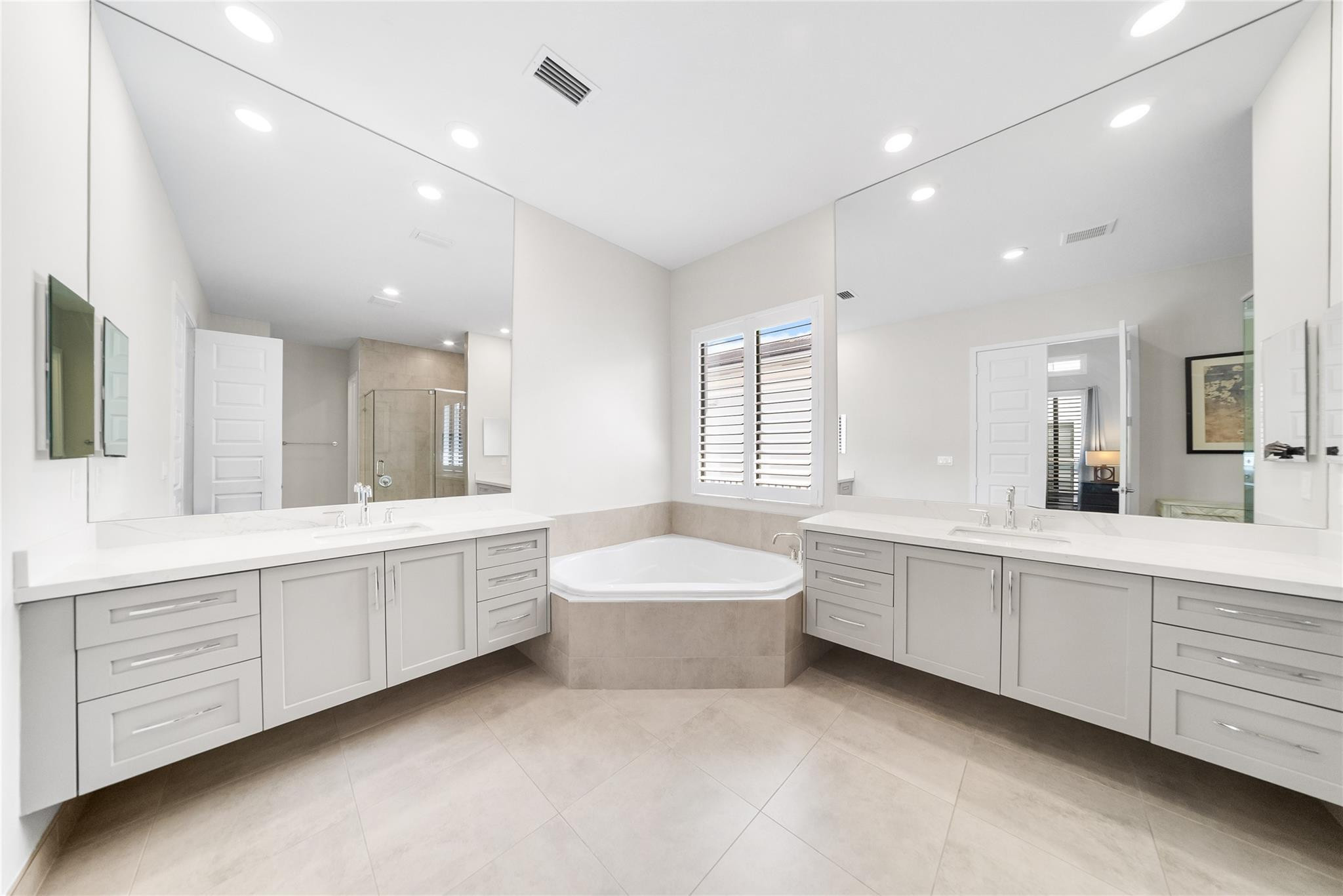 MLS #F10544343 image #3