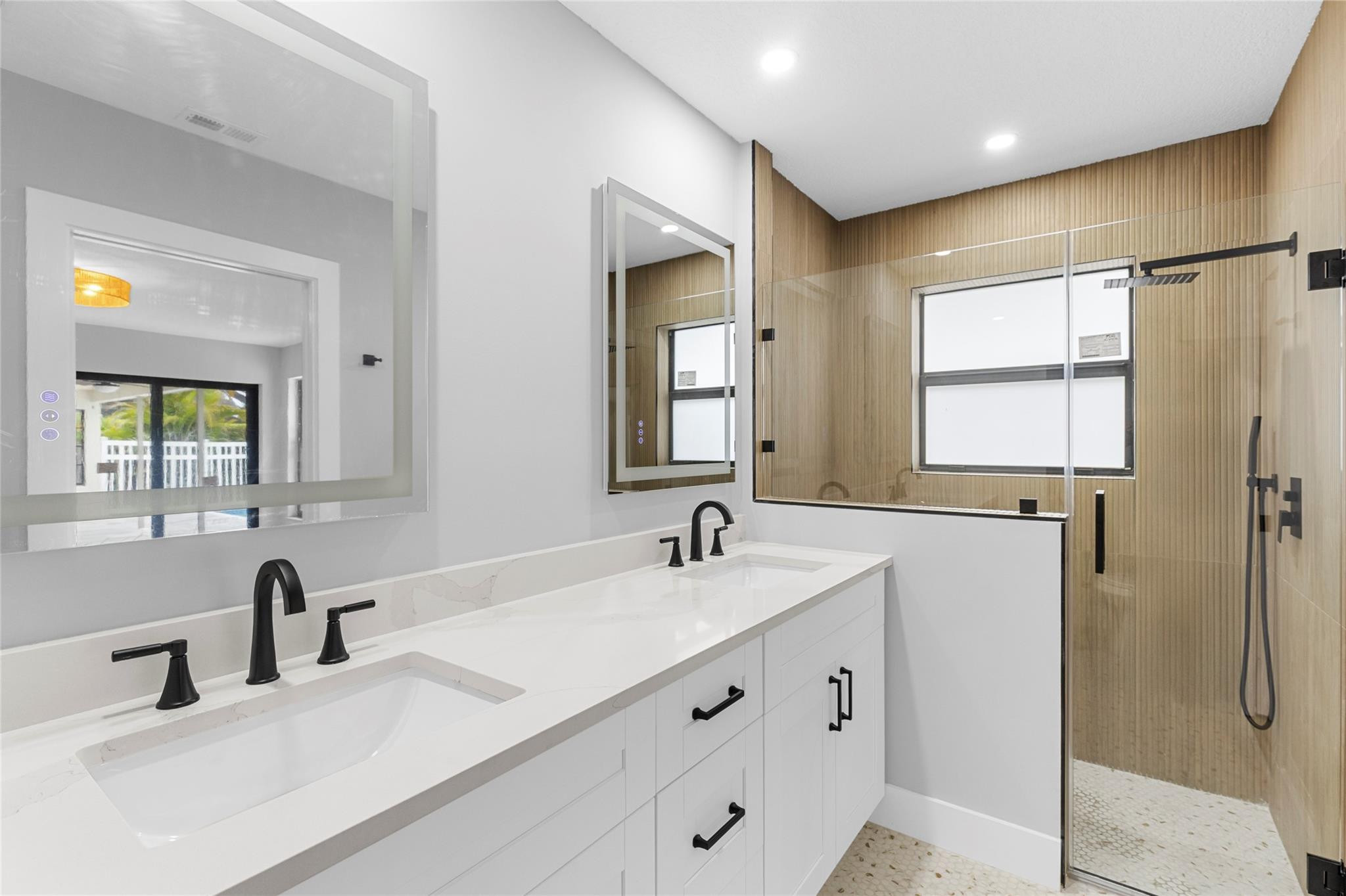 MLS #F10545211 image #10