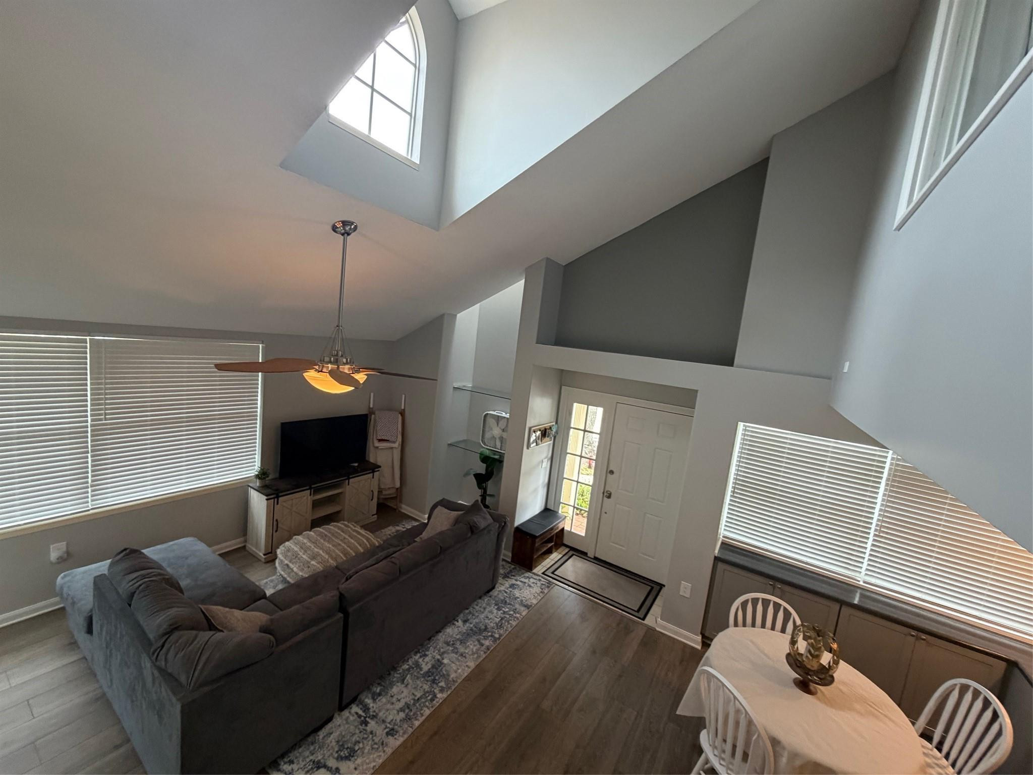 MLS #F10545982 image #4