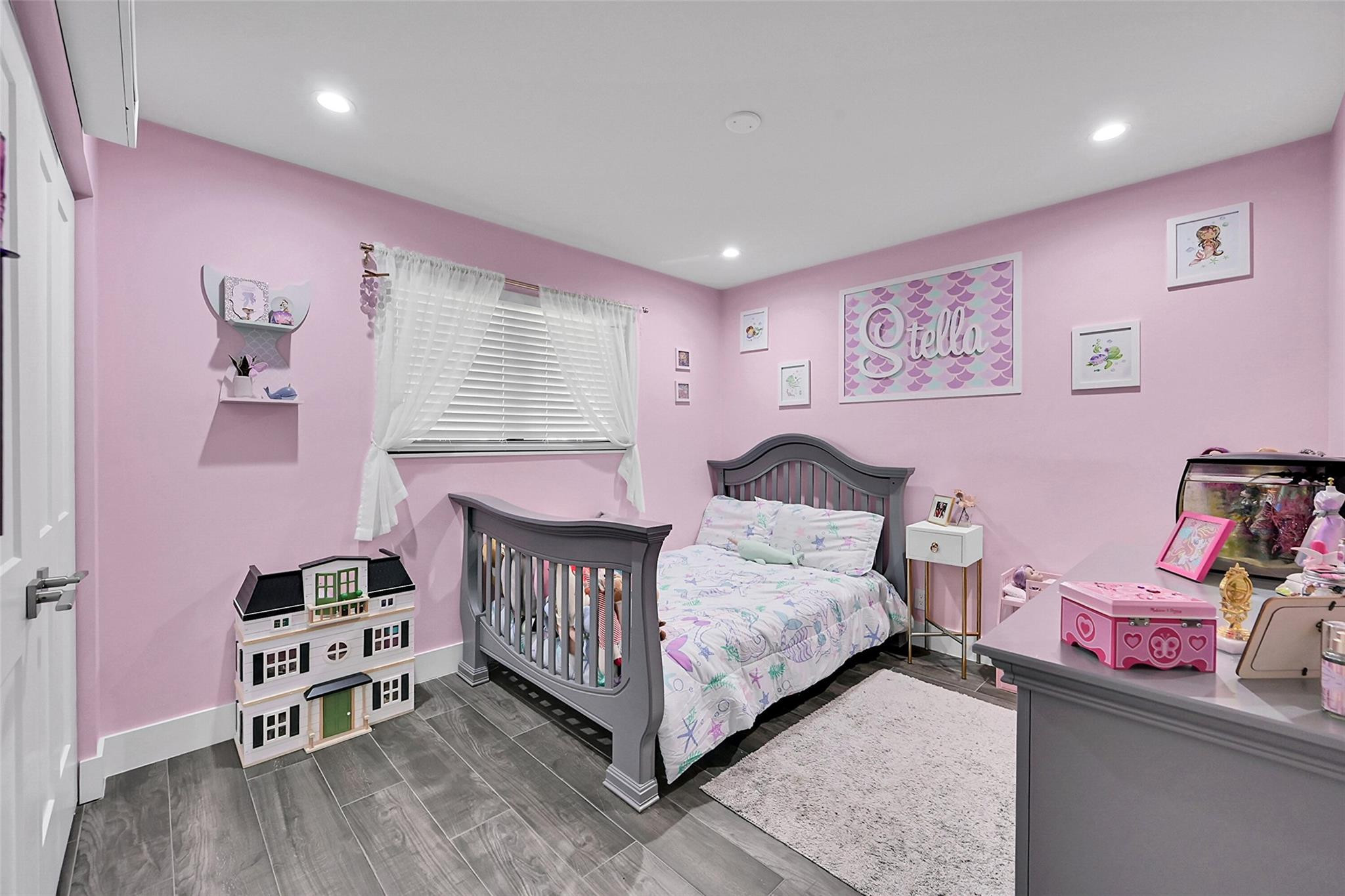 MLS #F10546355 image #10