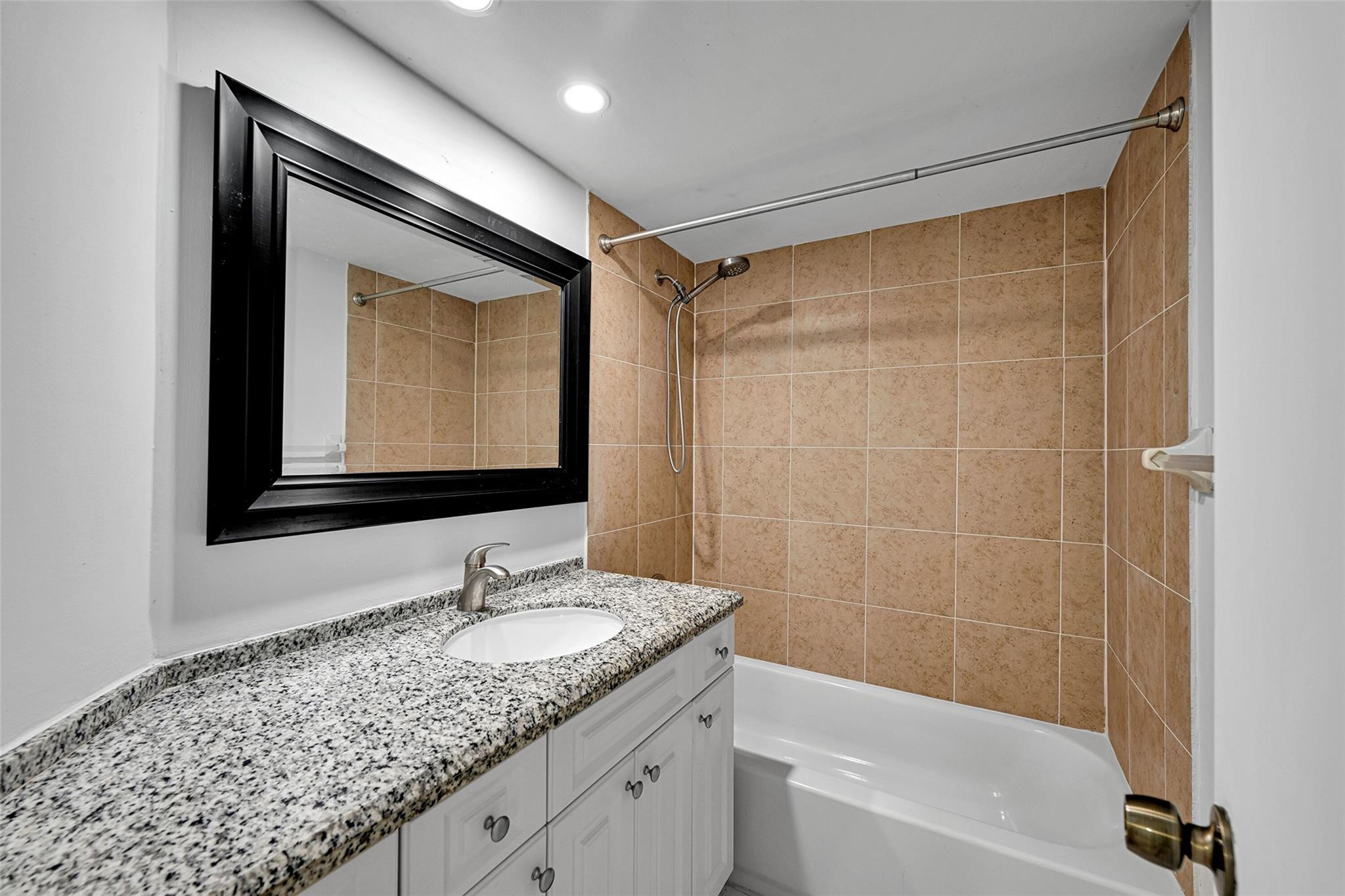 MLS #F10546624 image #16