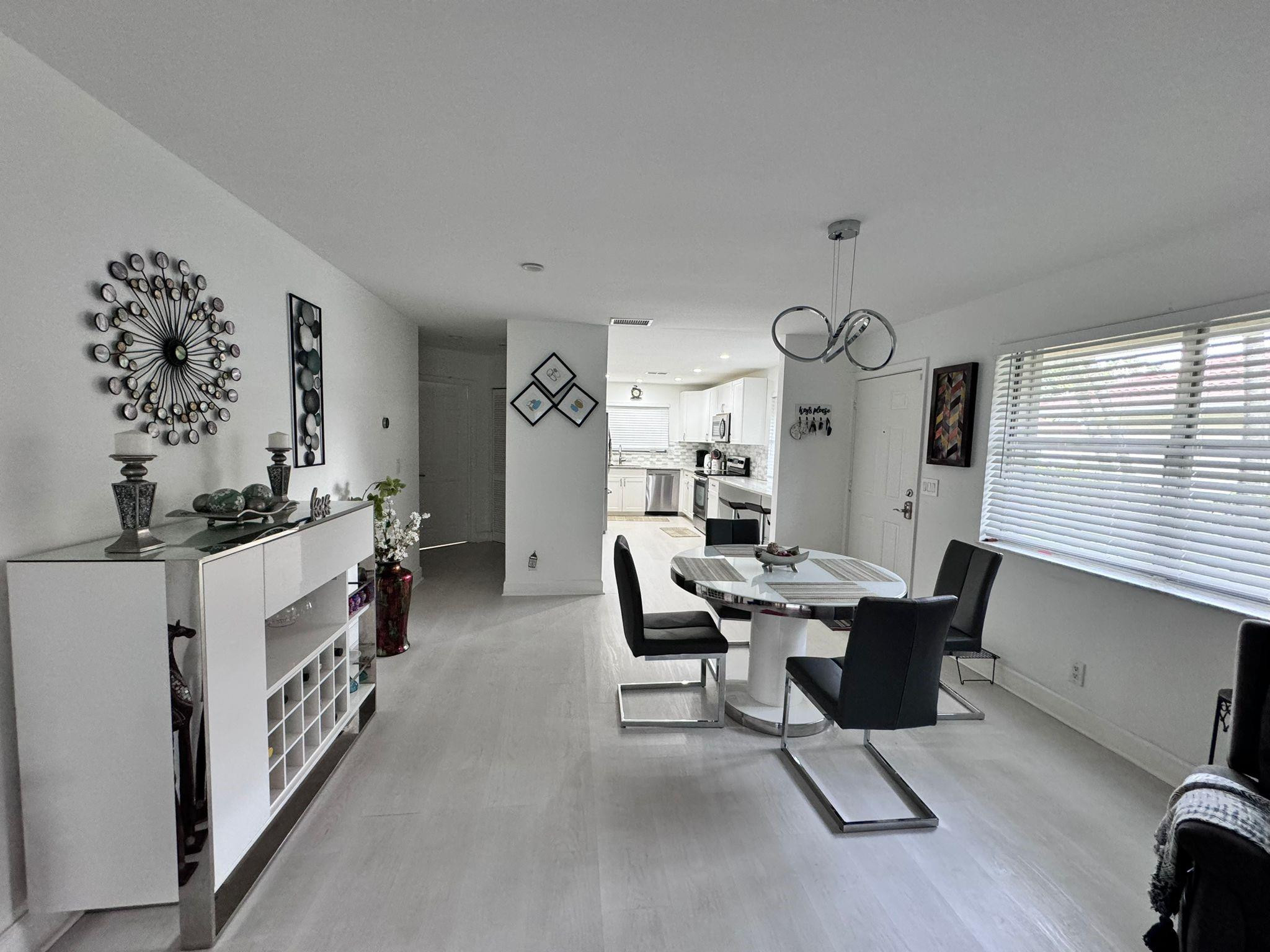 MLS #F10548490 image #10