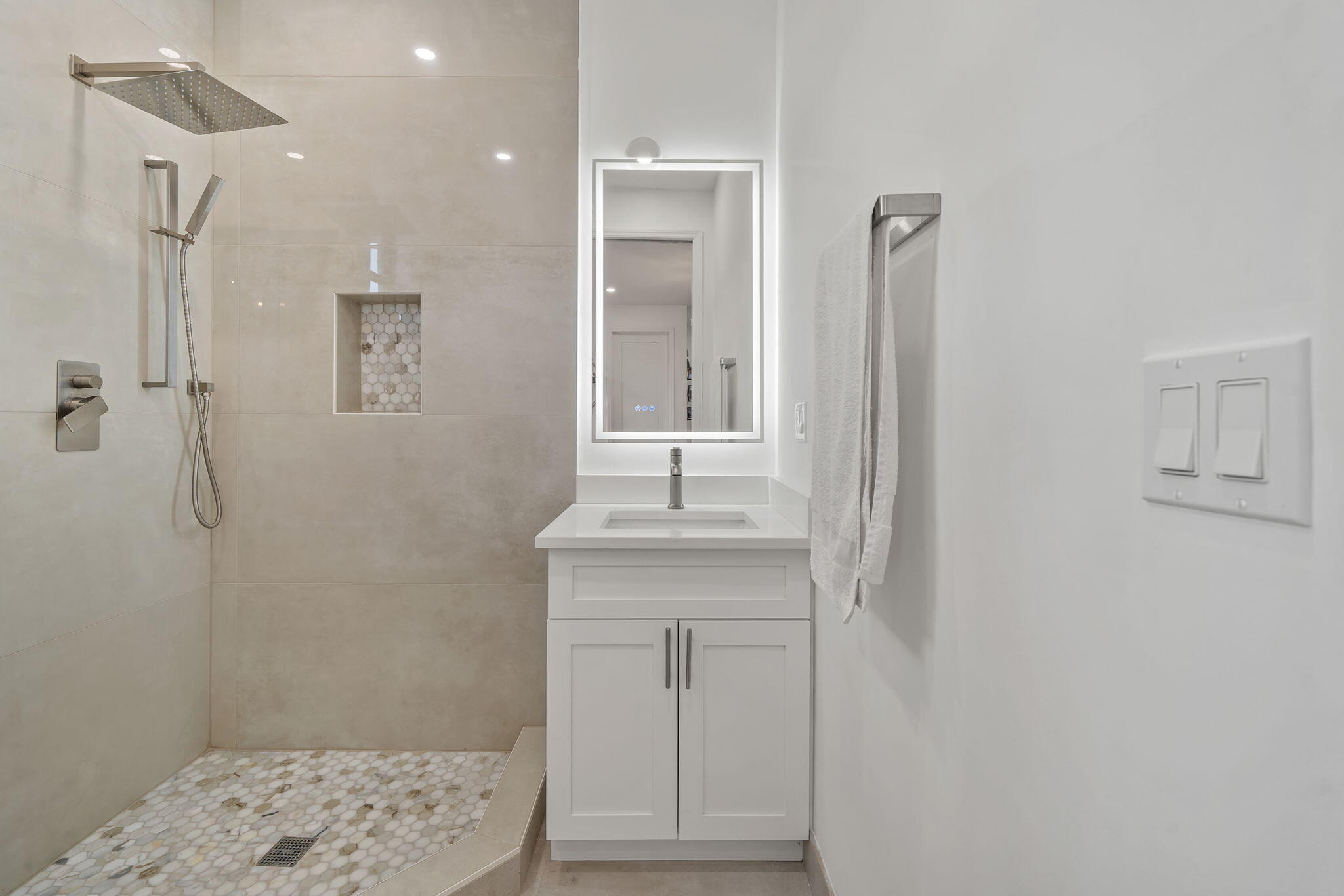 MLS #R11132771 image #41