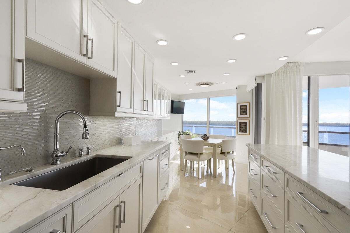 MLS #R11134628 image #11