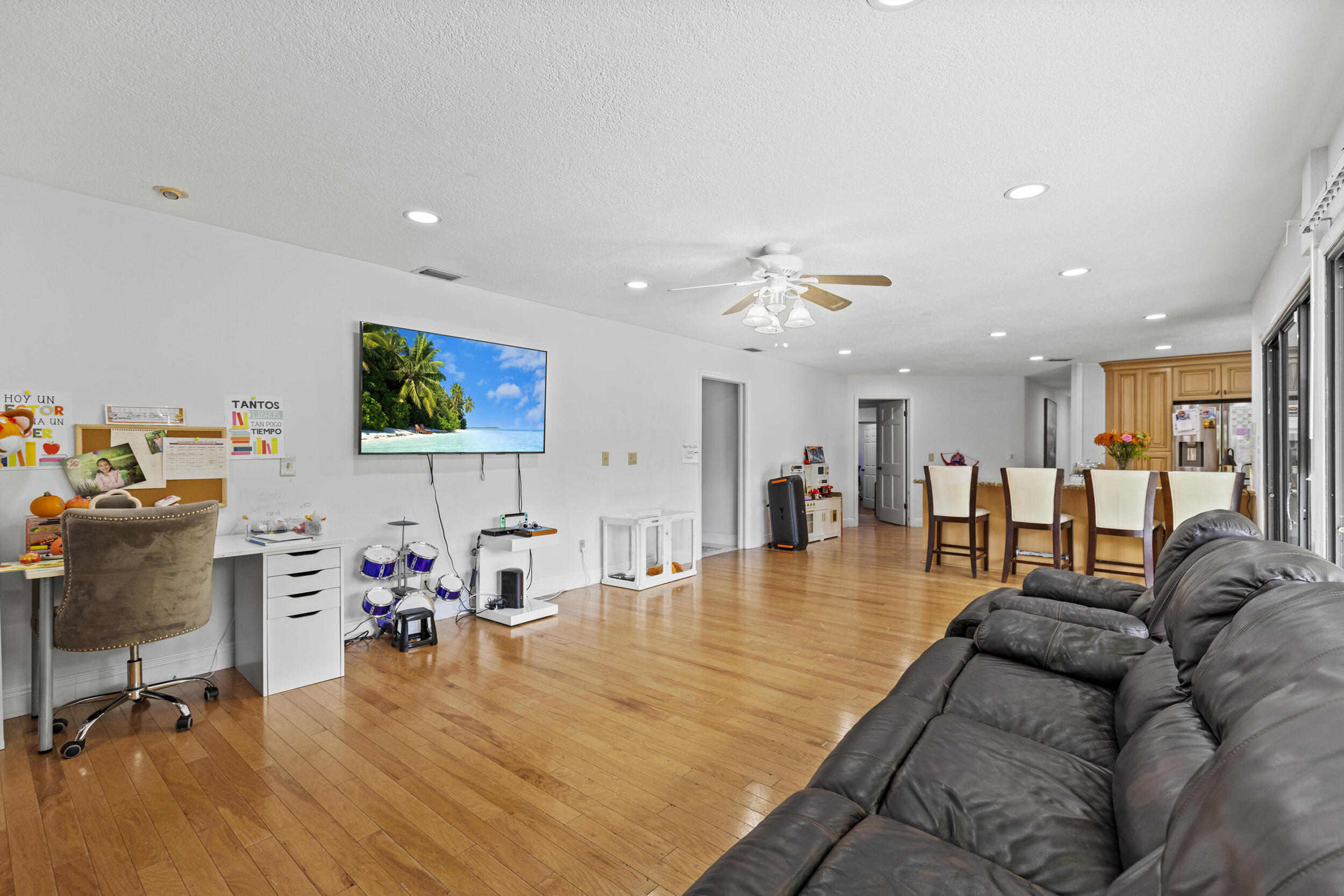 MLS #R11135647 image #10