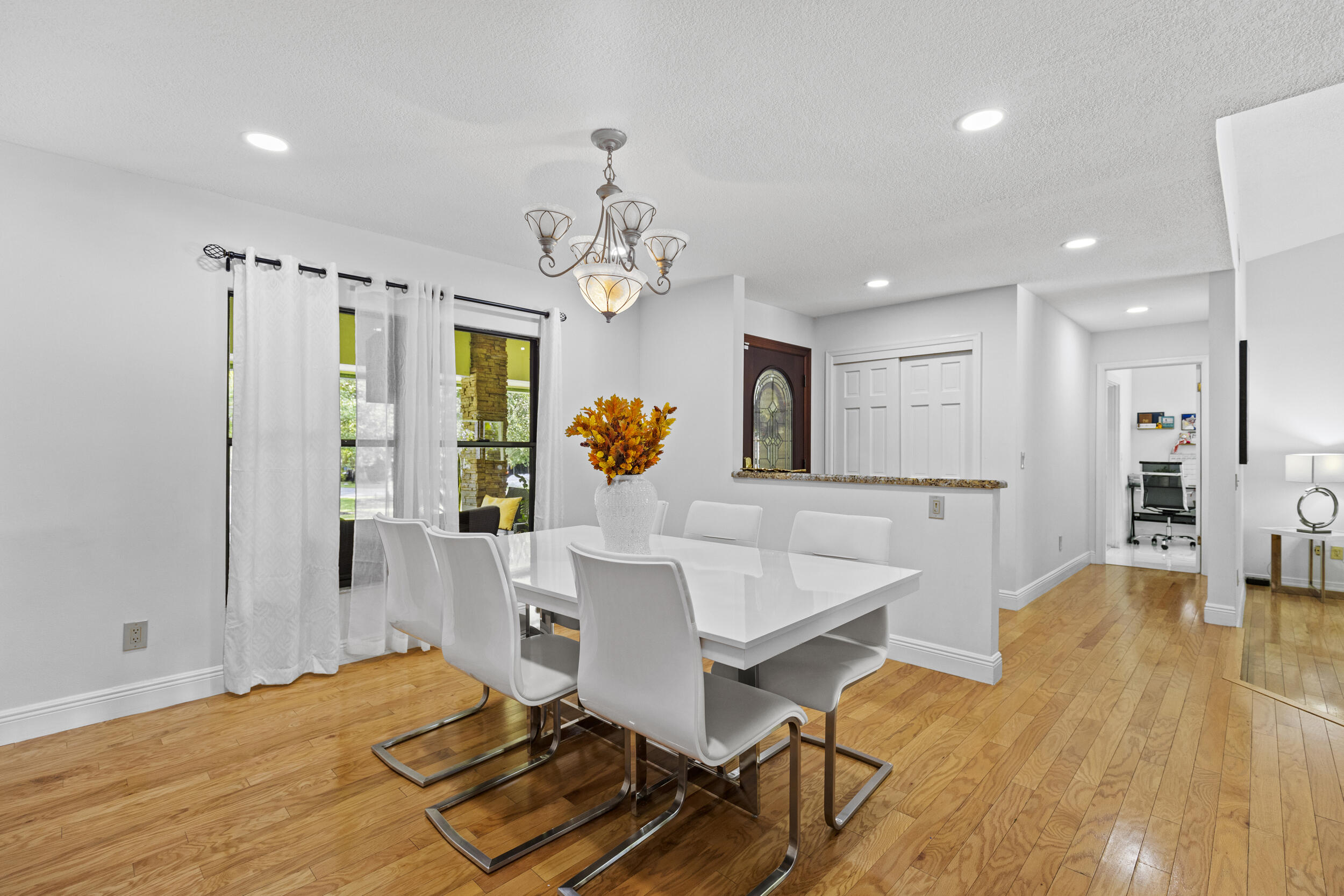 MLS #R11135647 image #22