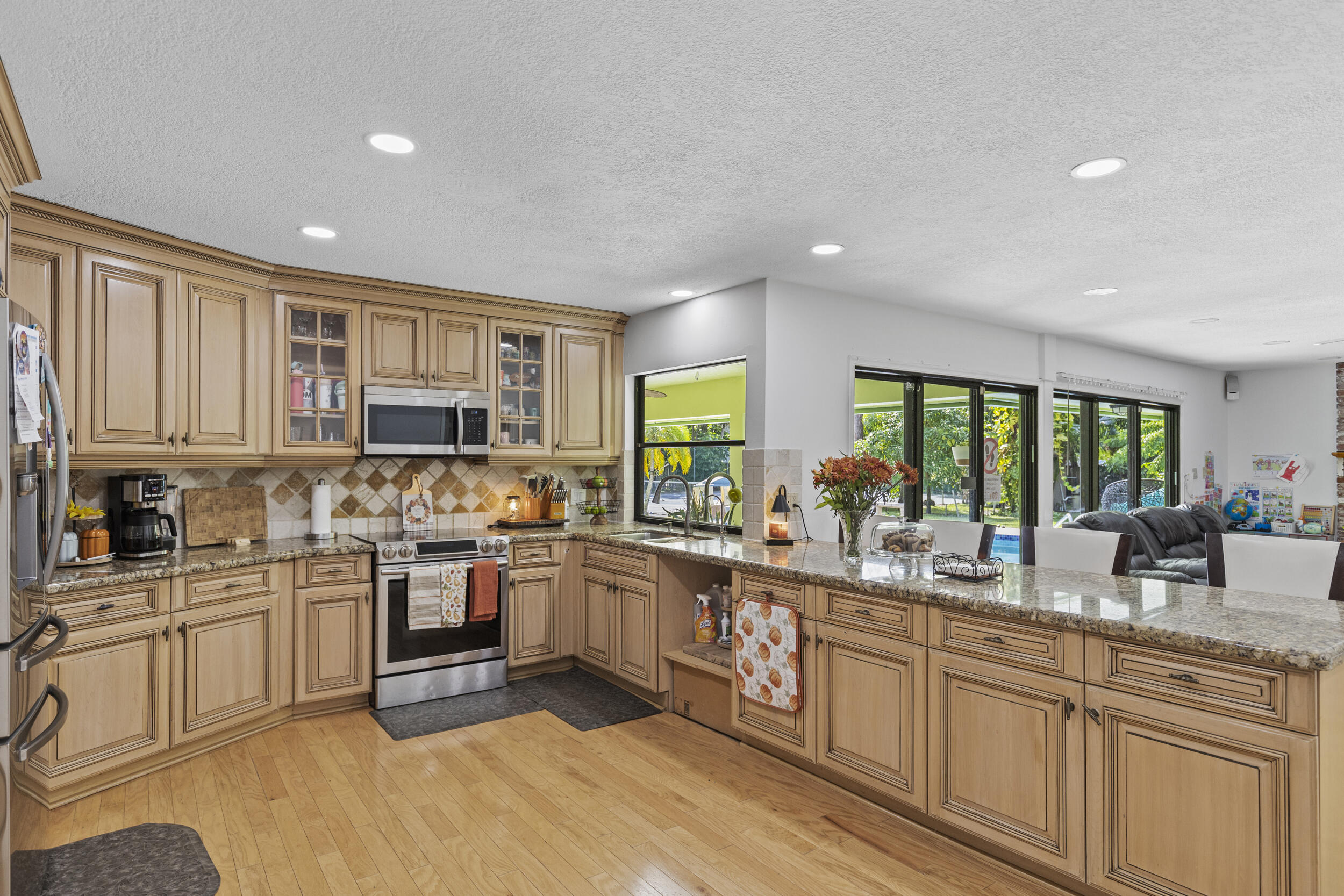 MLS #R11135647 image #26