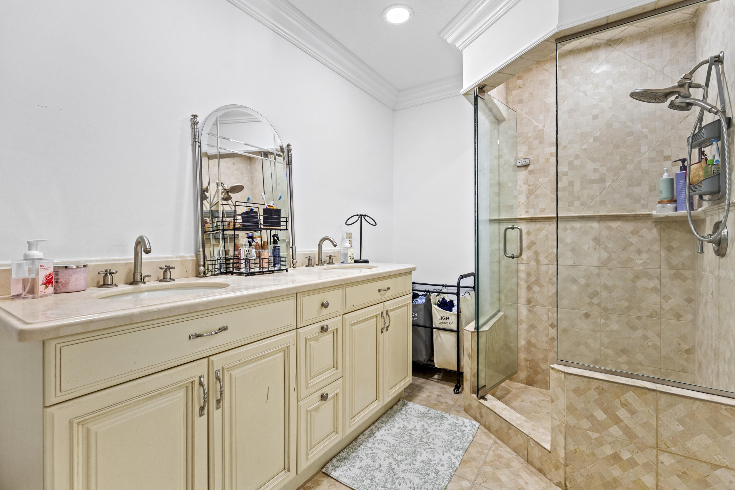 MLS #R11135647 image #43