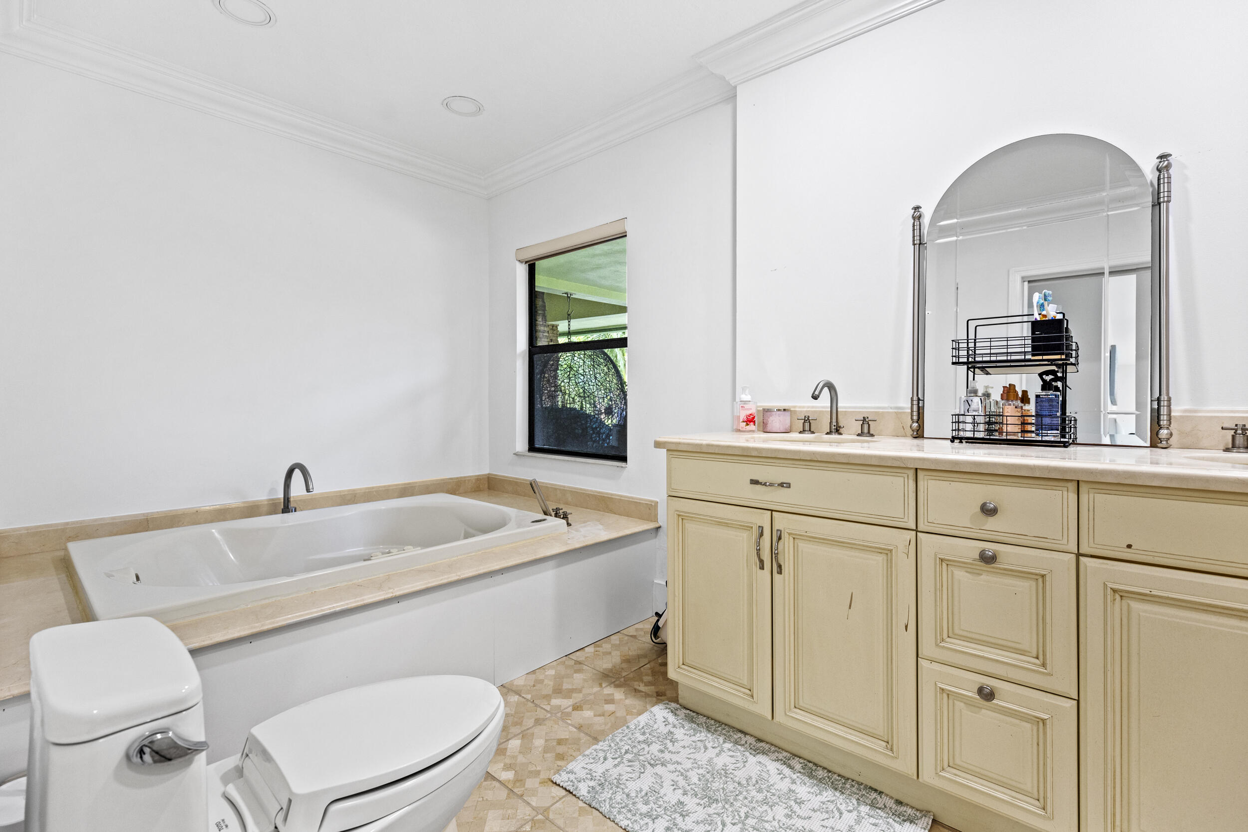 MLS #R11135647 image #44