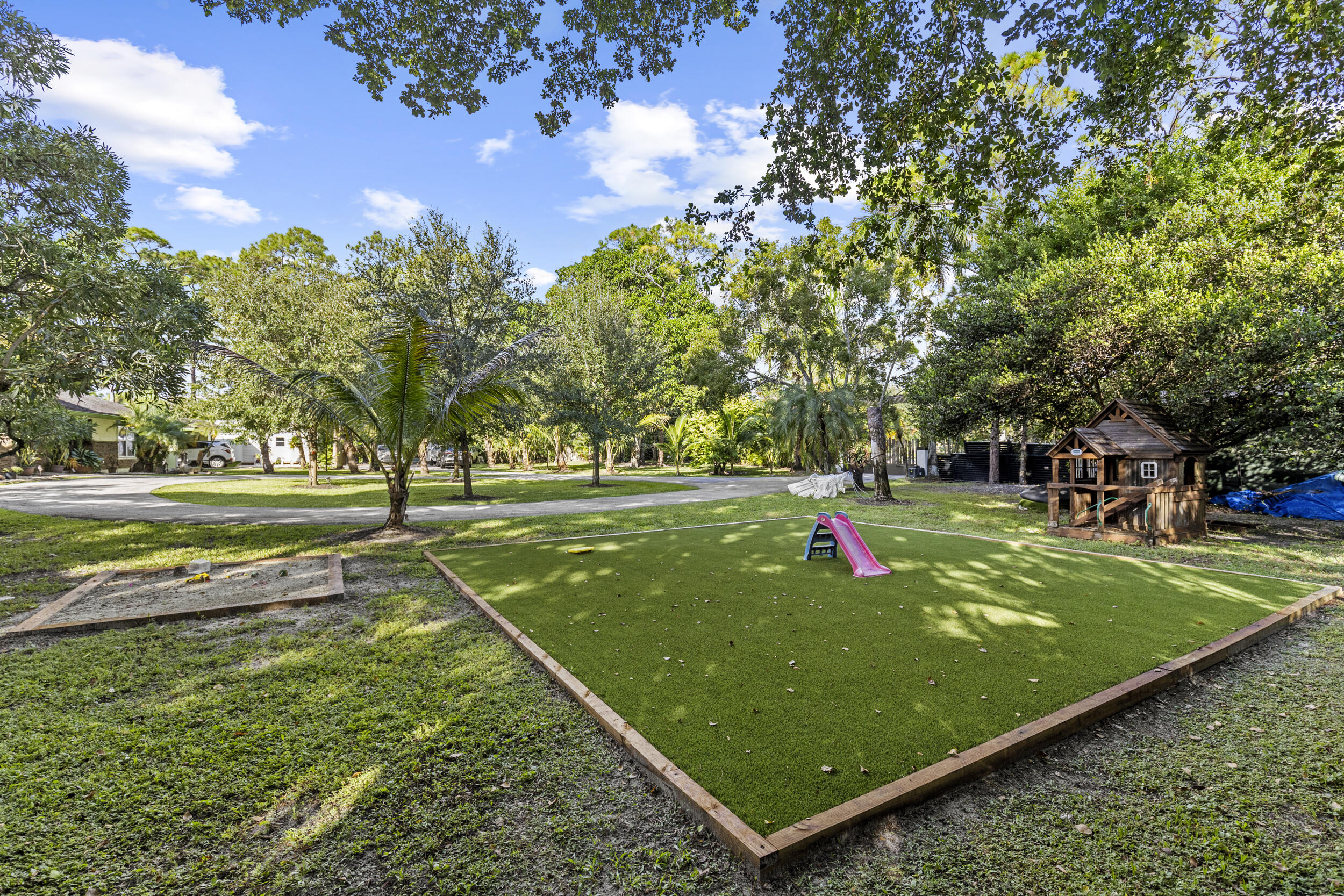 MLS #R11135647 image #77