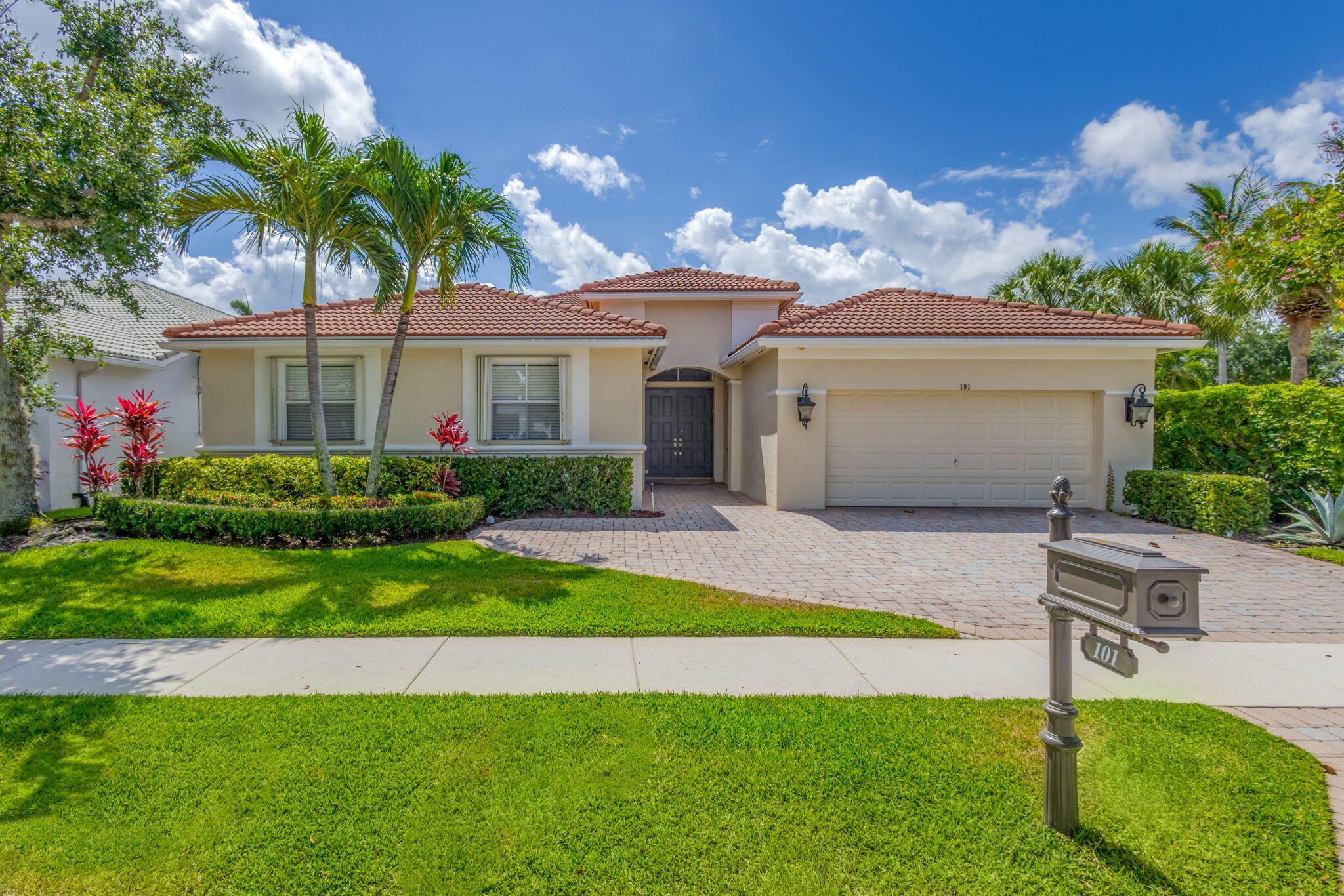 MLS #R11136272 image #56