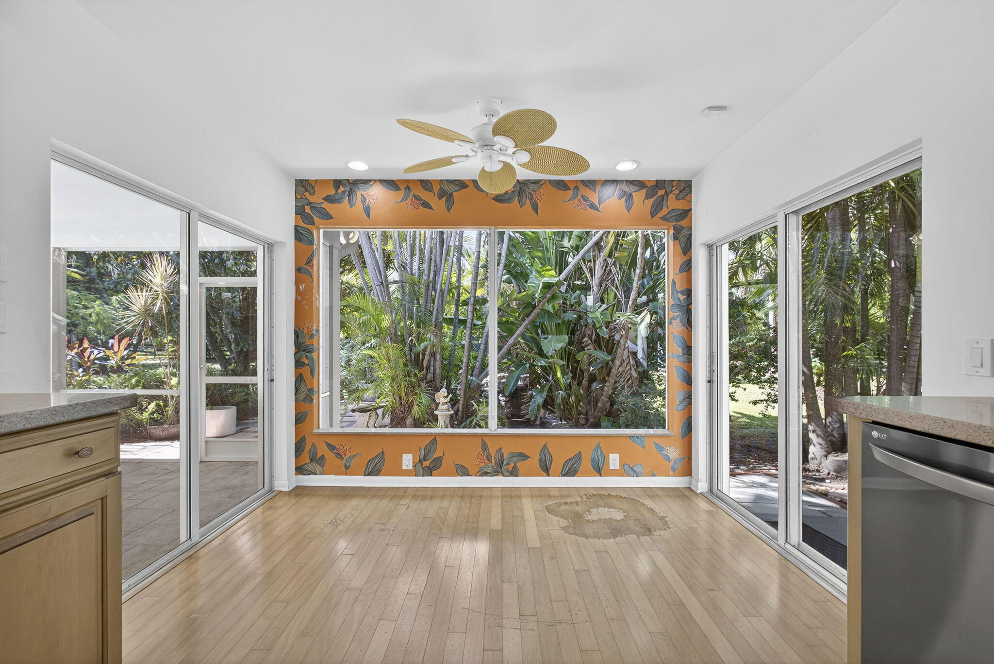 MLS #R11136643 image #16