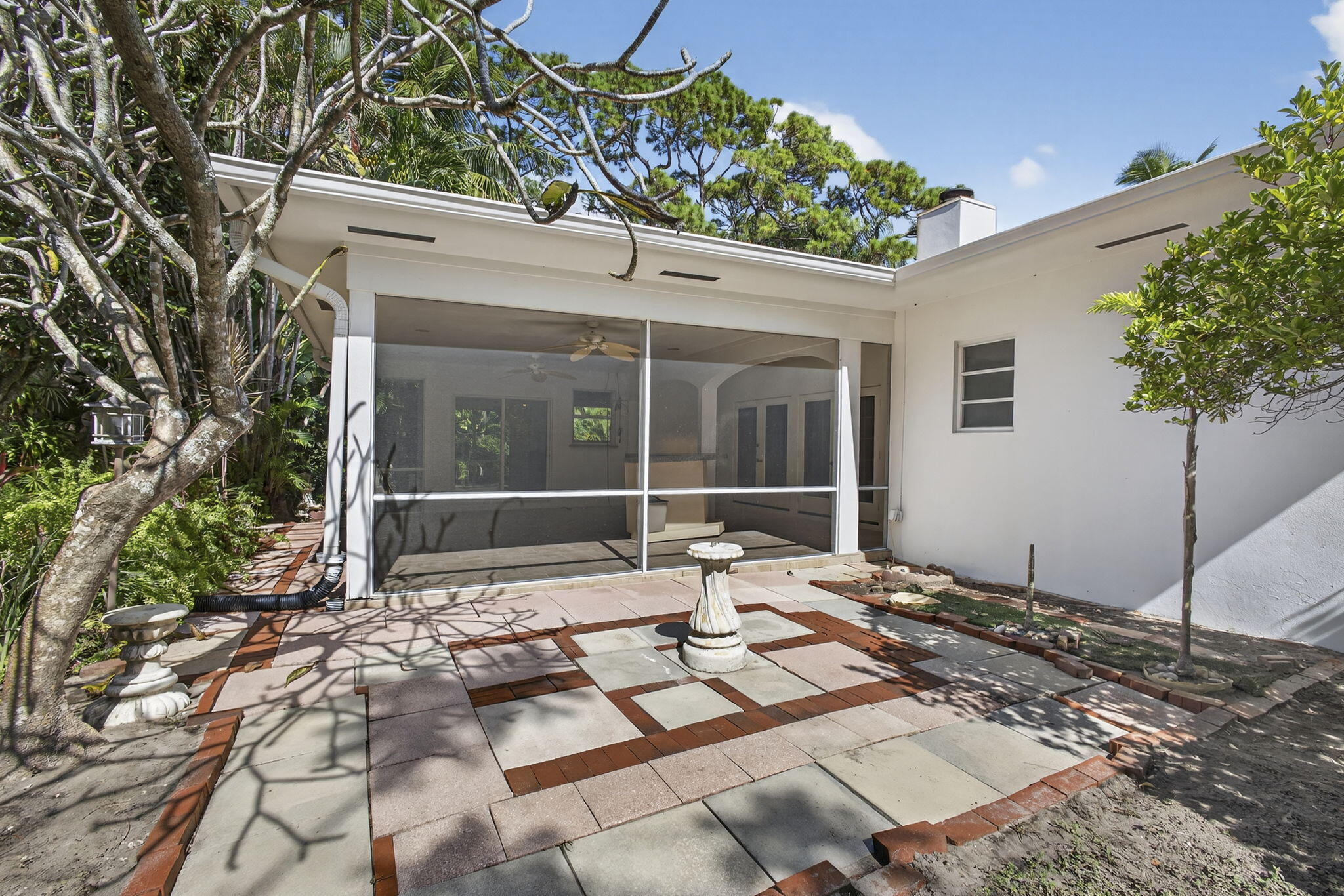 MLS #R11136643 image #33