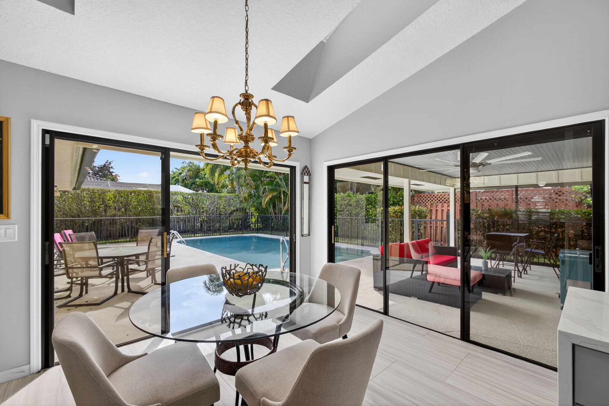 MLS #R11137190 image #24