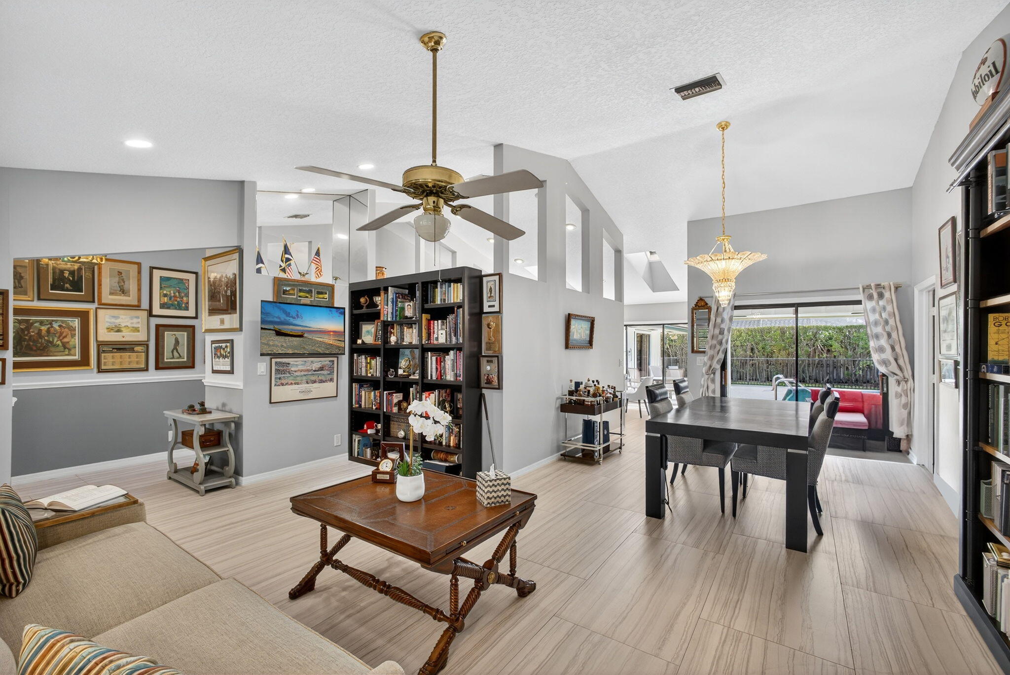 MLS #R11137190 image #3