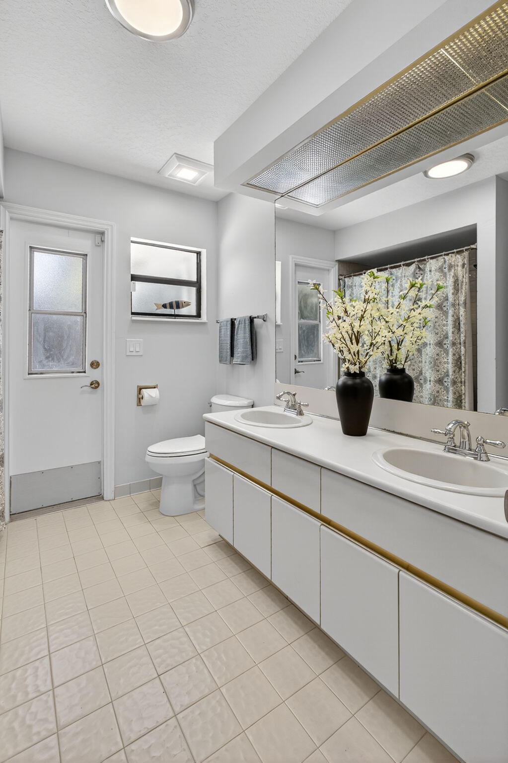 MLS #R11137190 image #37