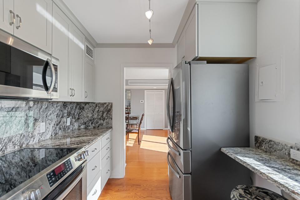 MLS #R11137345 image #5