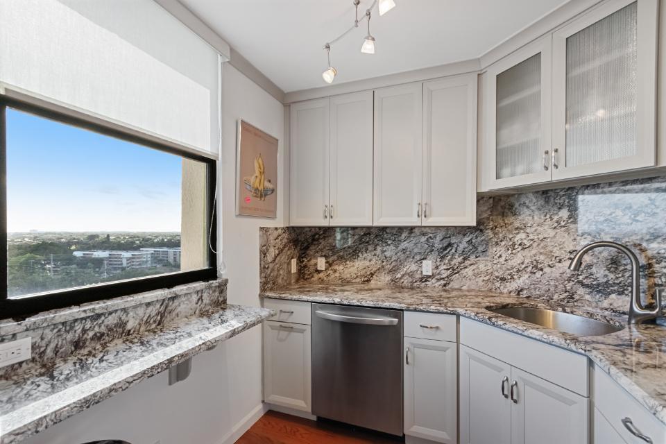 MLS #R11137345 image #6