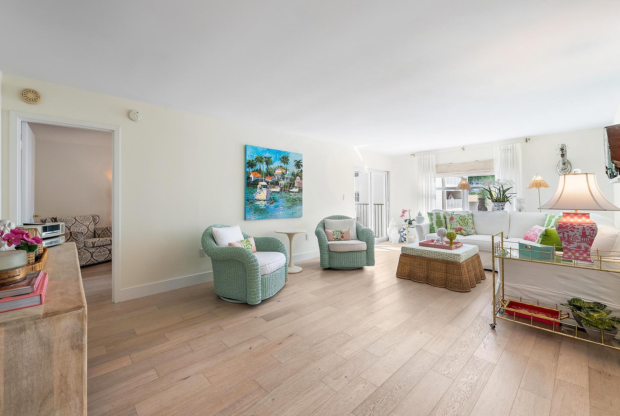 MLS #R11137406 image #1