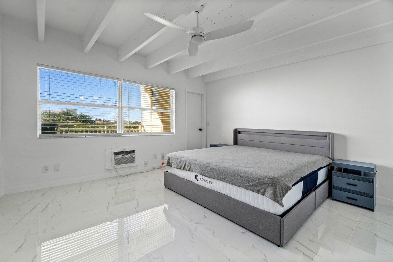 MLS #R11137684 image #16