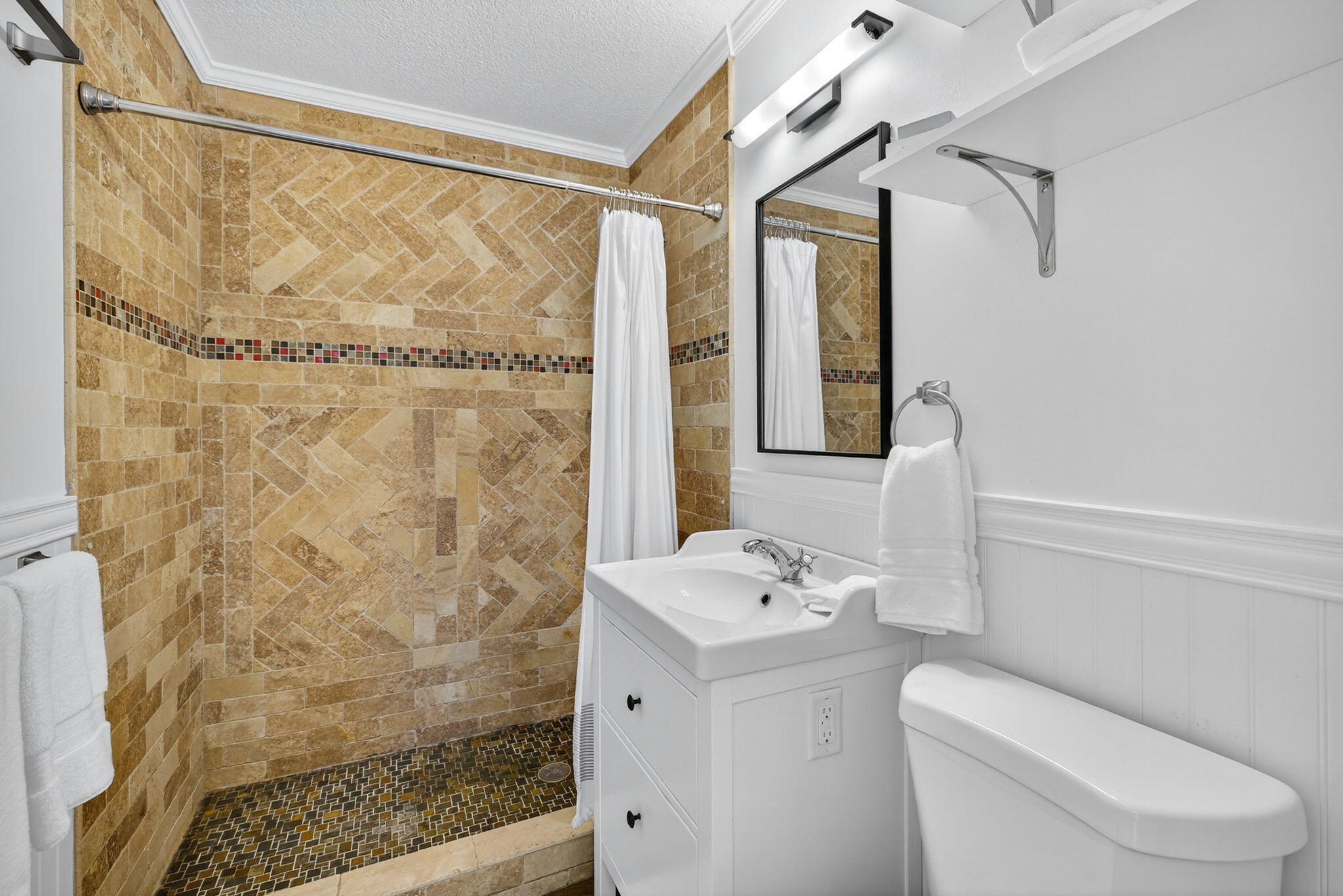 MLS #R11137892 image #9