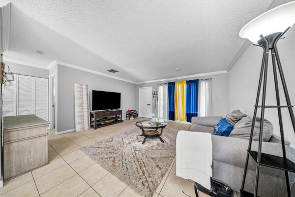 MLS #R11138038 image #5