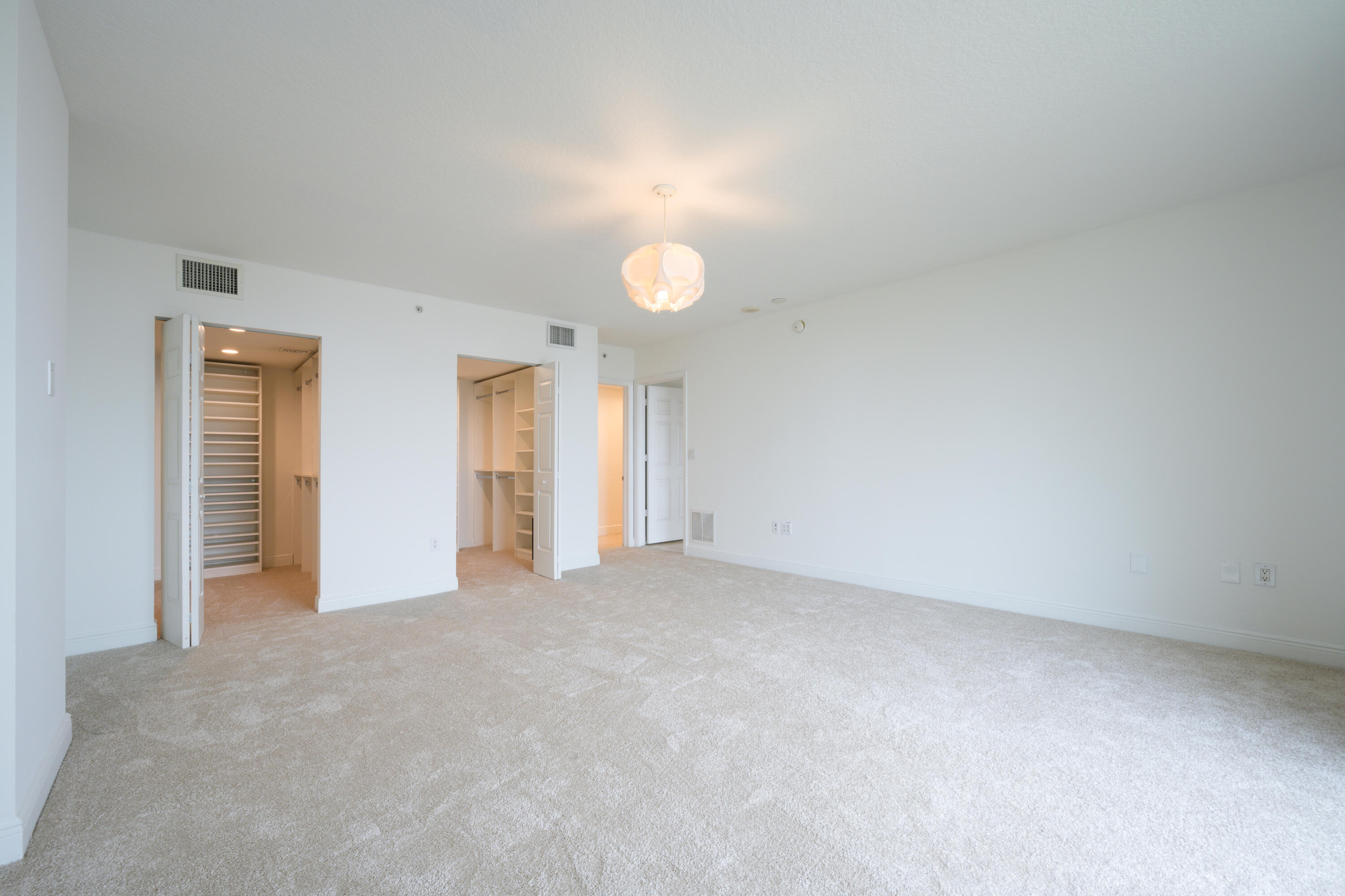 MLS #R11138218 image #13