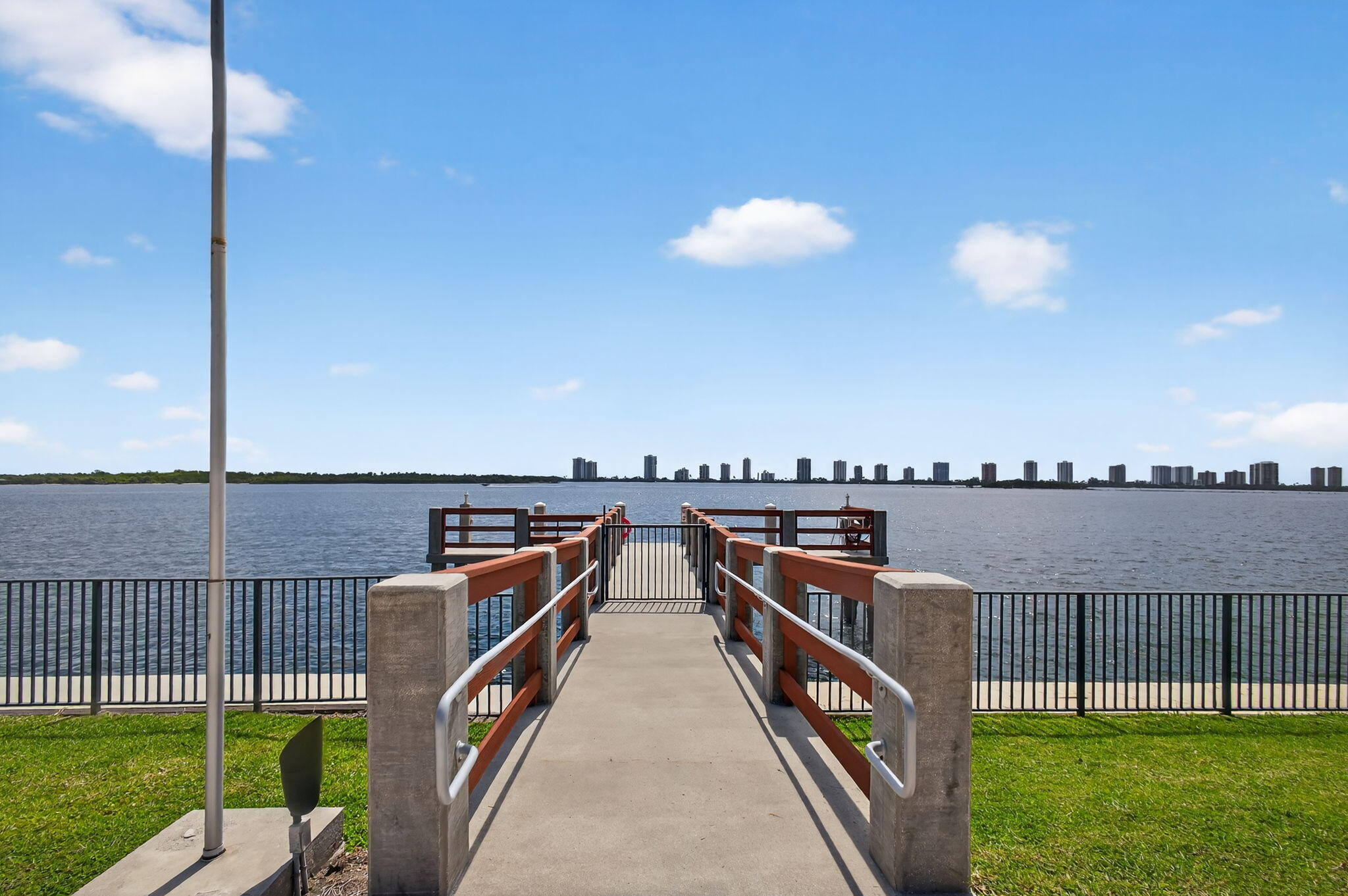 MLS #R11138388 image #19