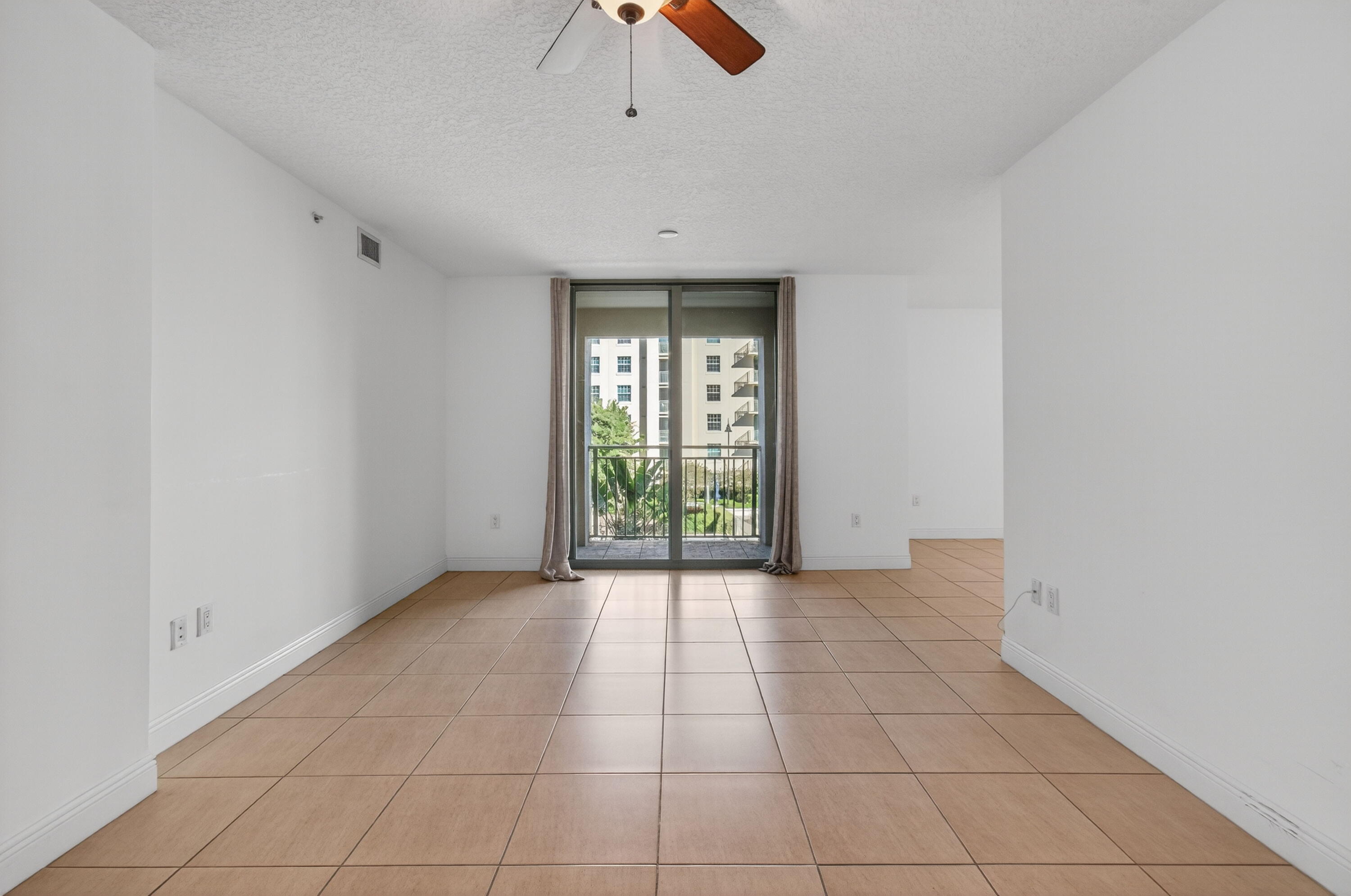 MLS #R11138668 image #13