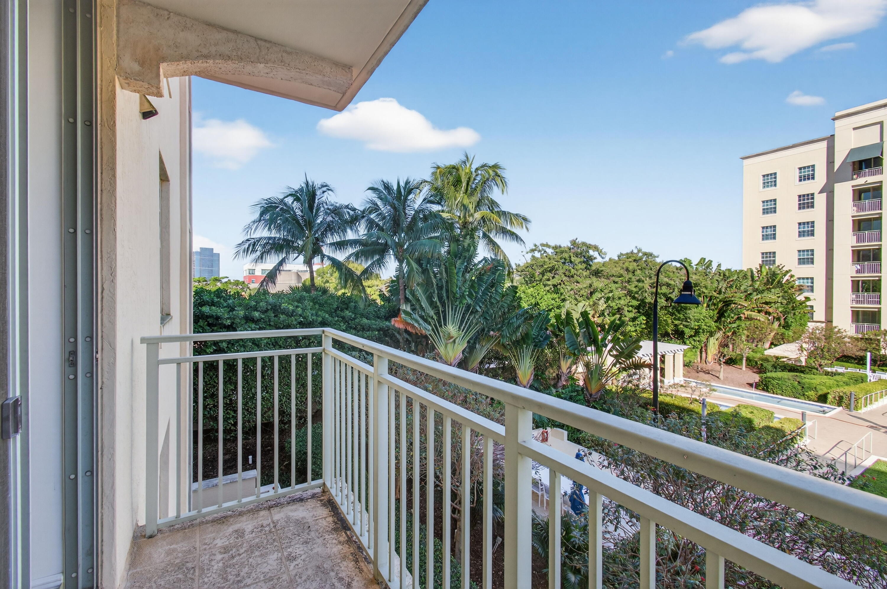 MLS #R11138668 image #36