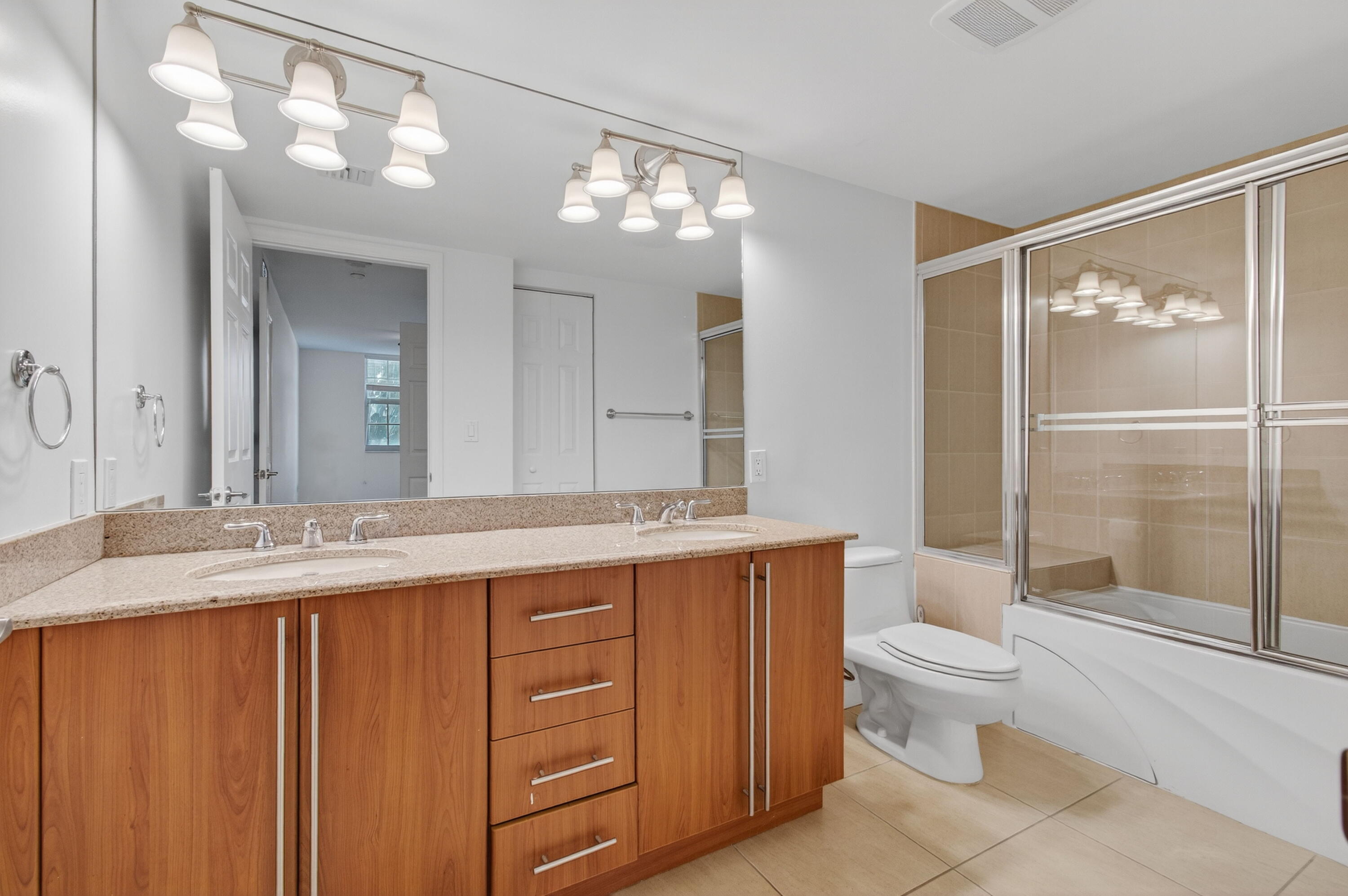 MLS #R11138668 image #61