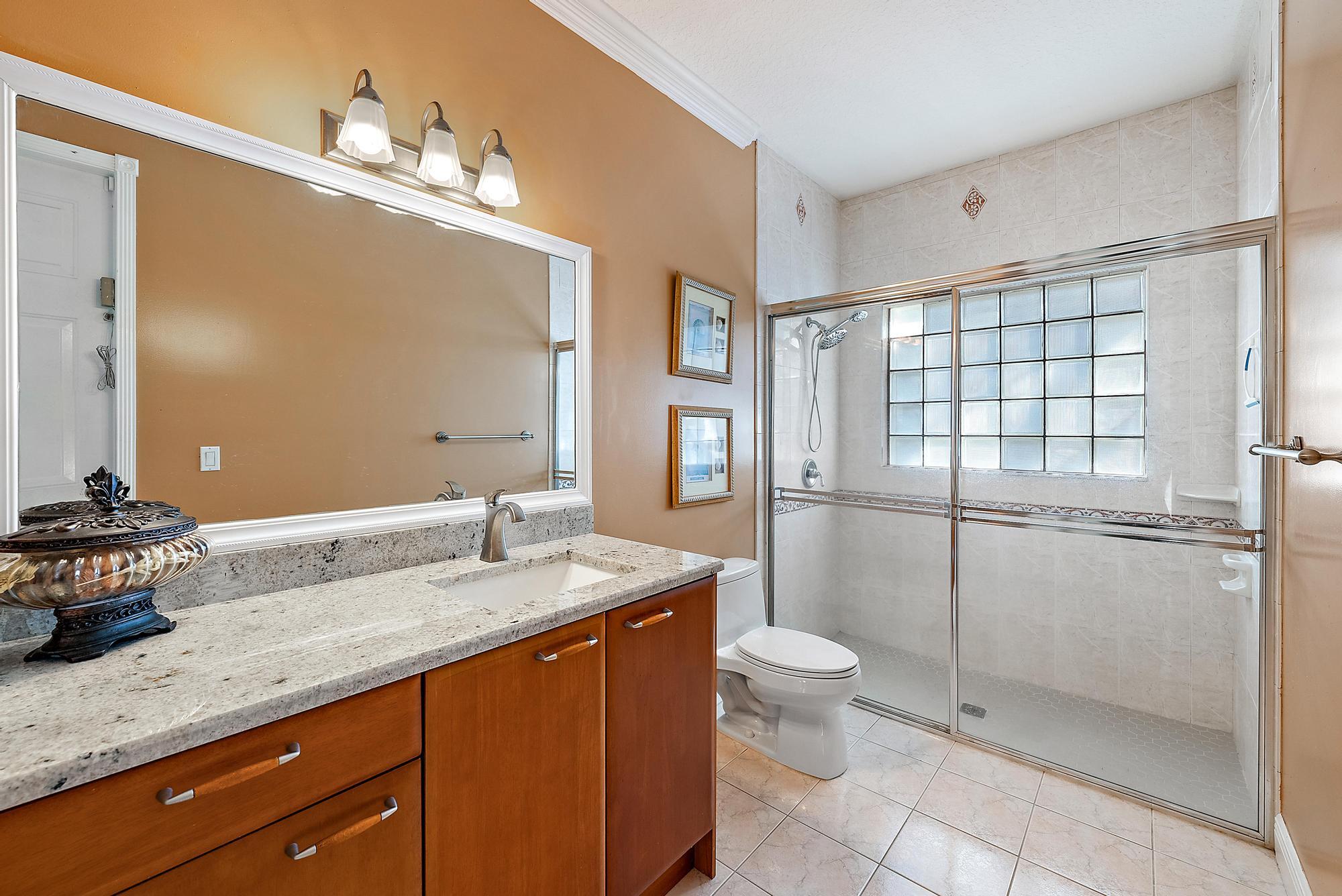 MLS #R11138844 image #20