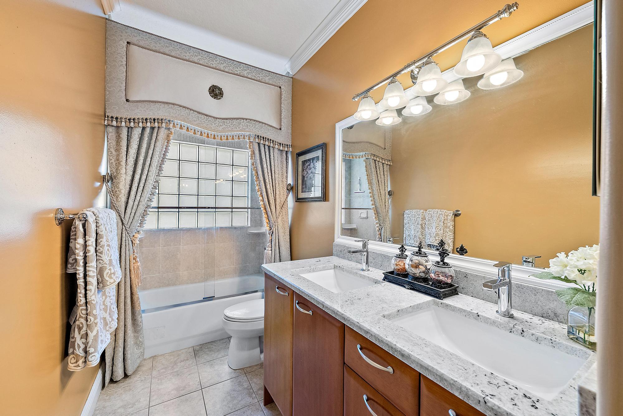 MLS #R11138844 image #22