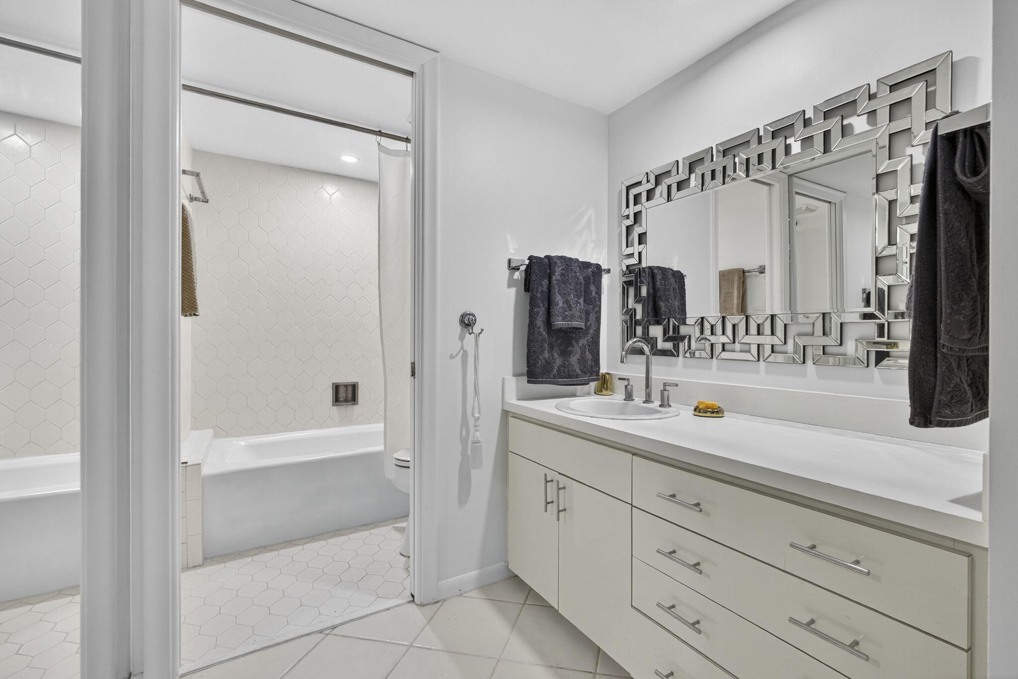 MLS #R11139061 image #17