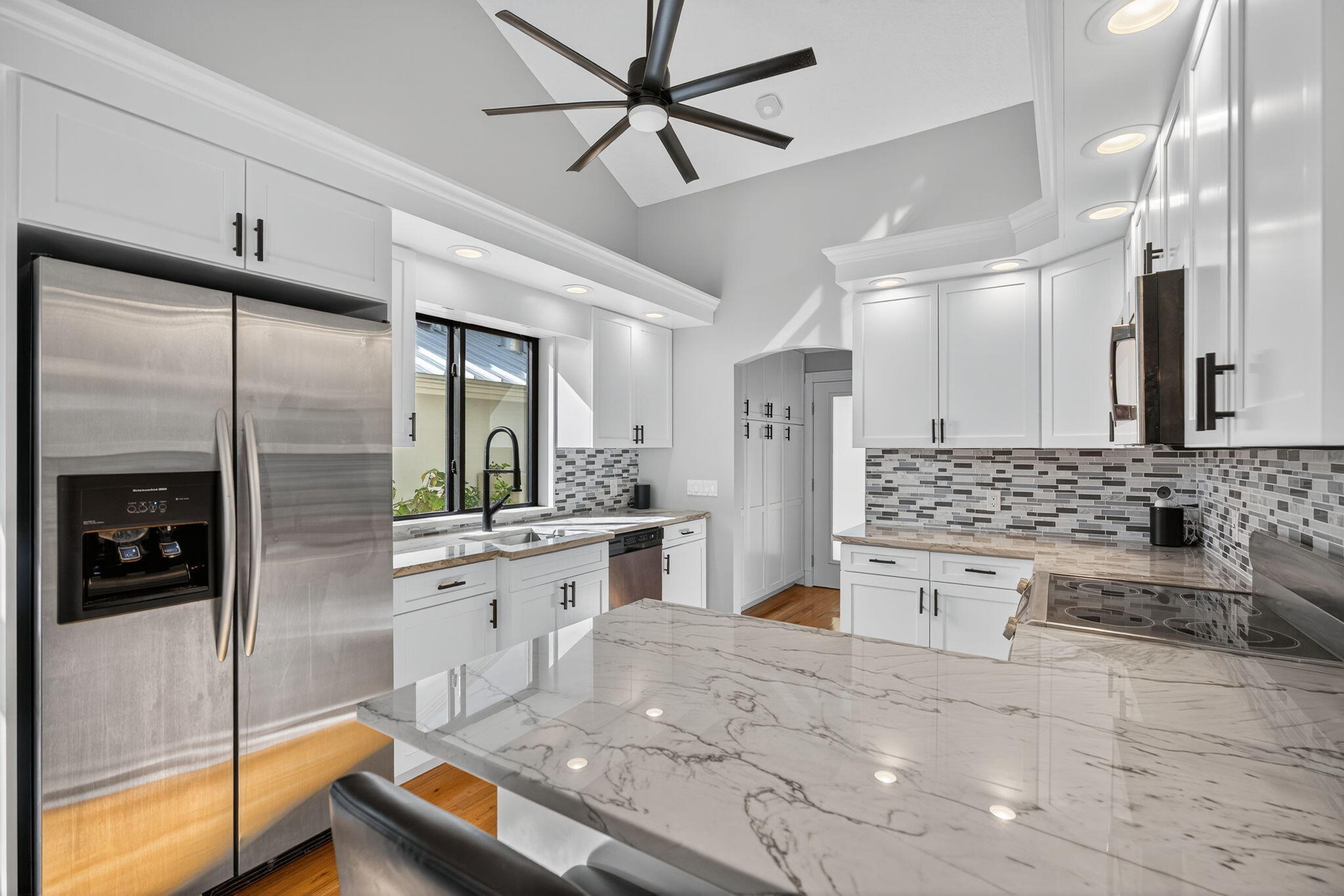 MLS #R11139157 image #16