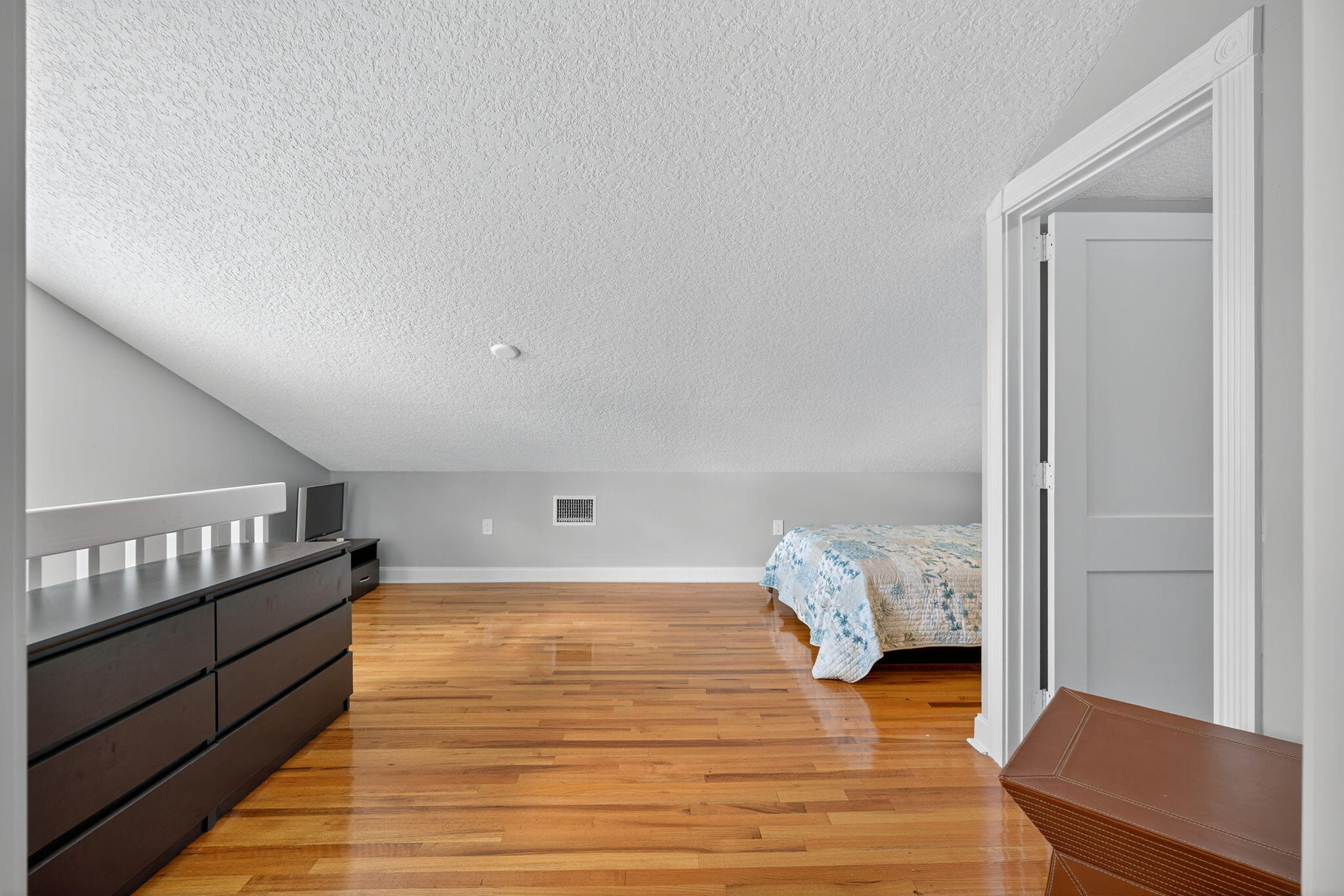 MLS #R11139157 image #46