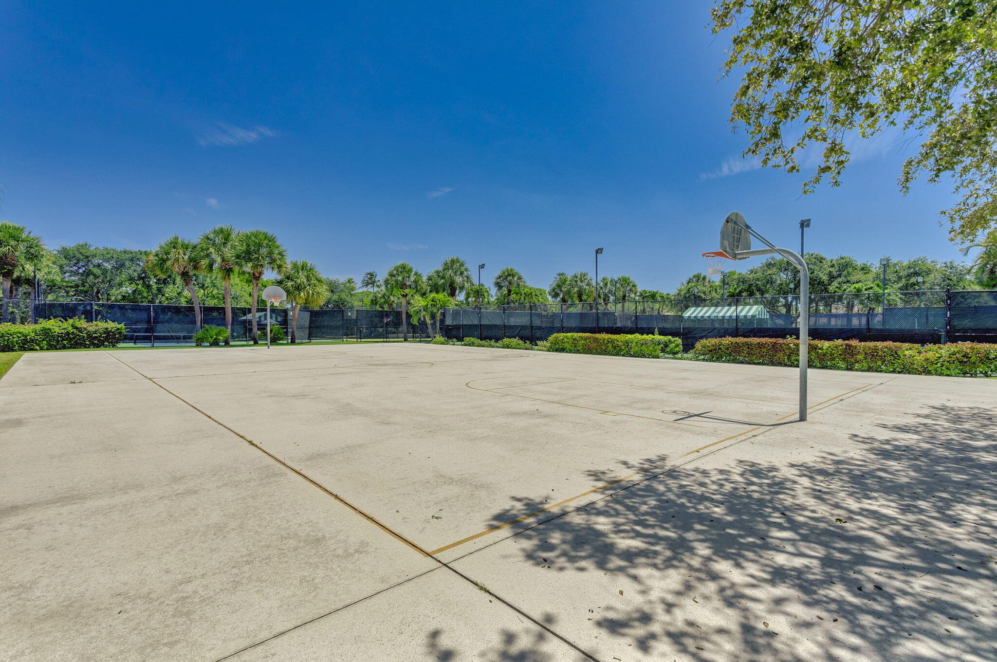 MLS #R11139157 image #77