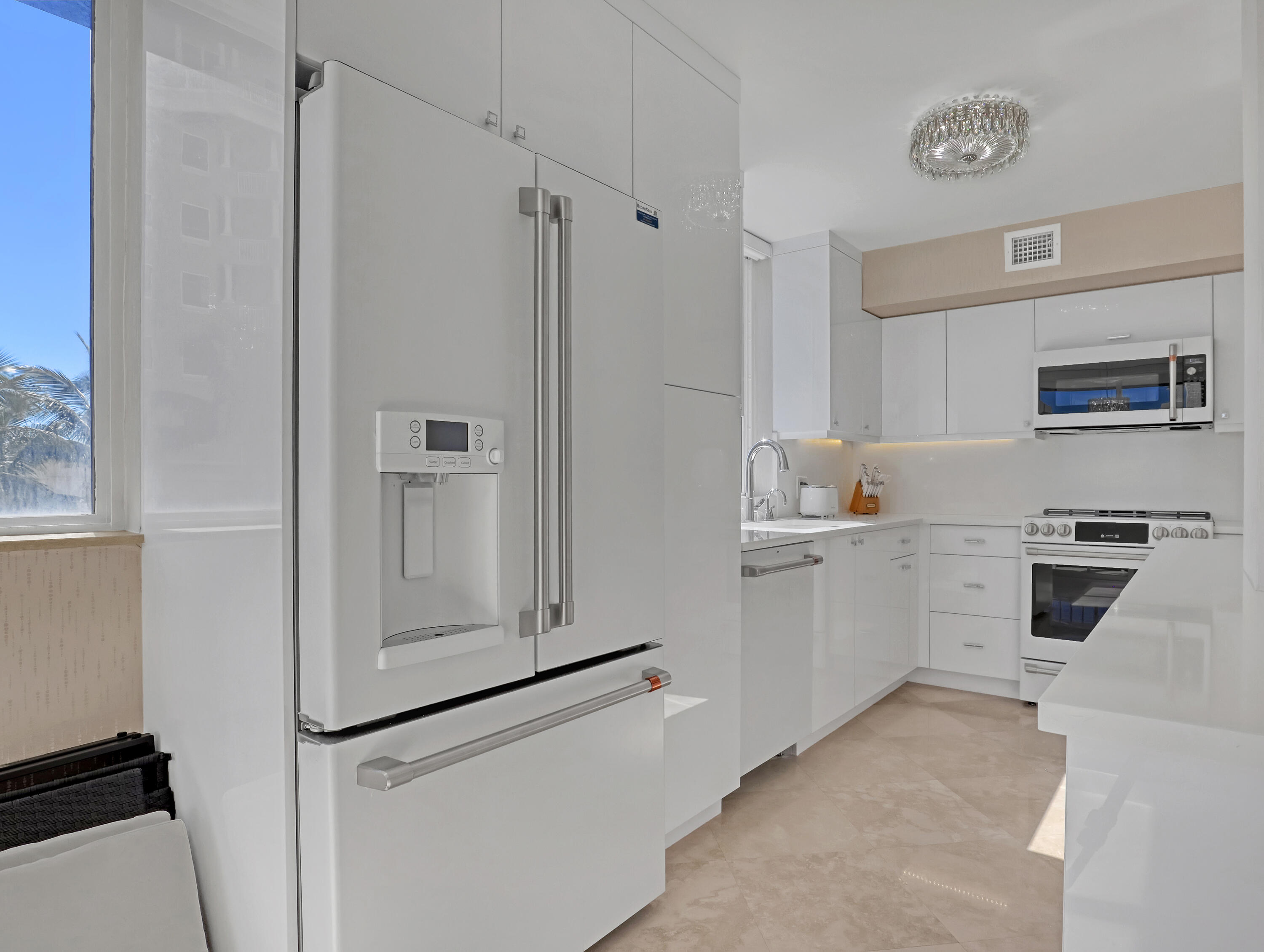 MLS #R11139283 image #10