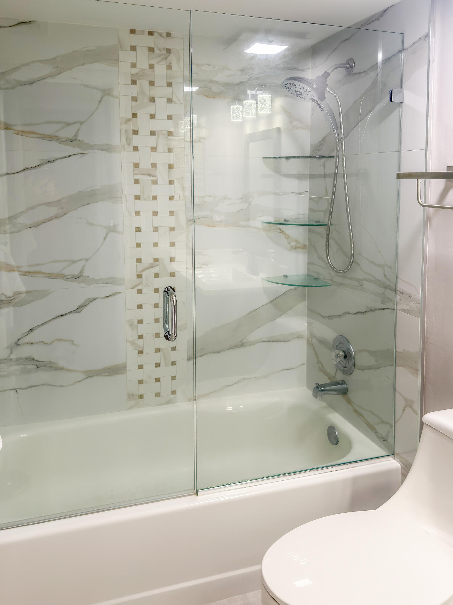 MLS #R11139285 image #17