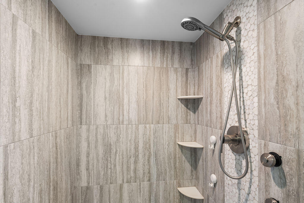 MLS #R11139324 image #25