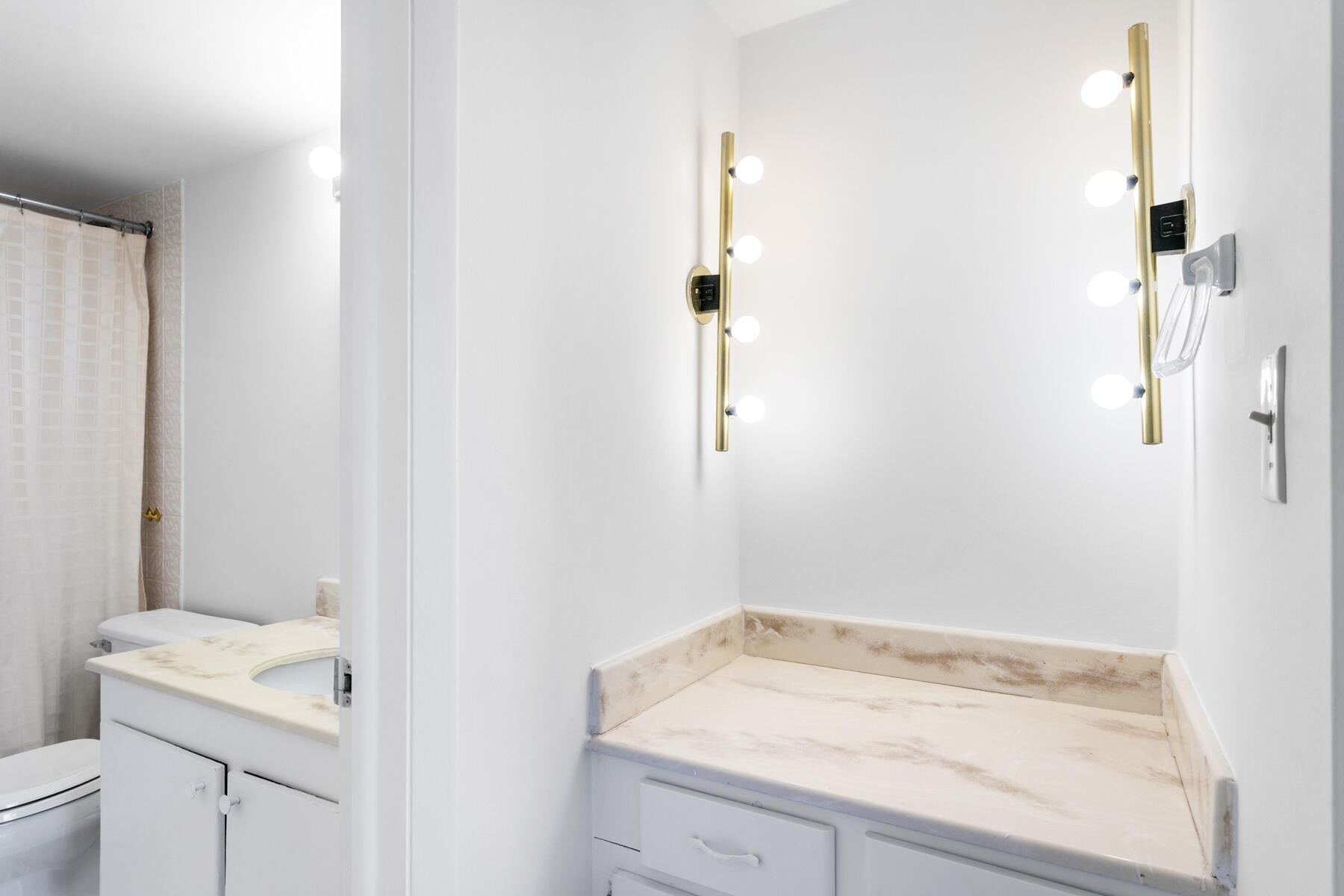 MLS #R11139371 image #16