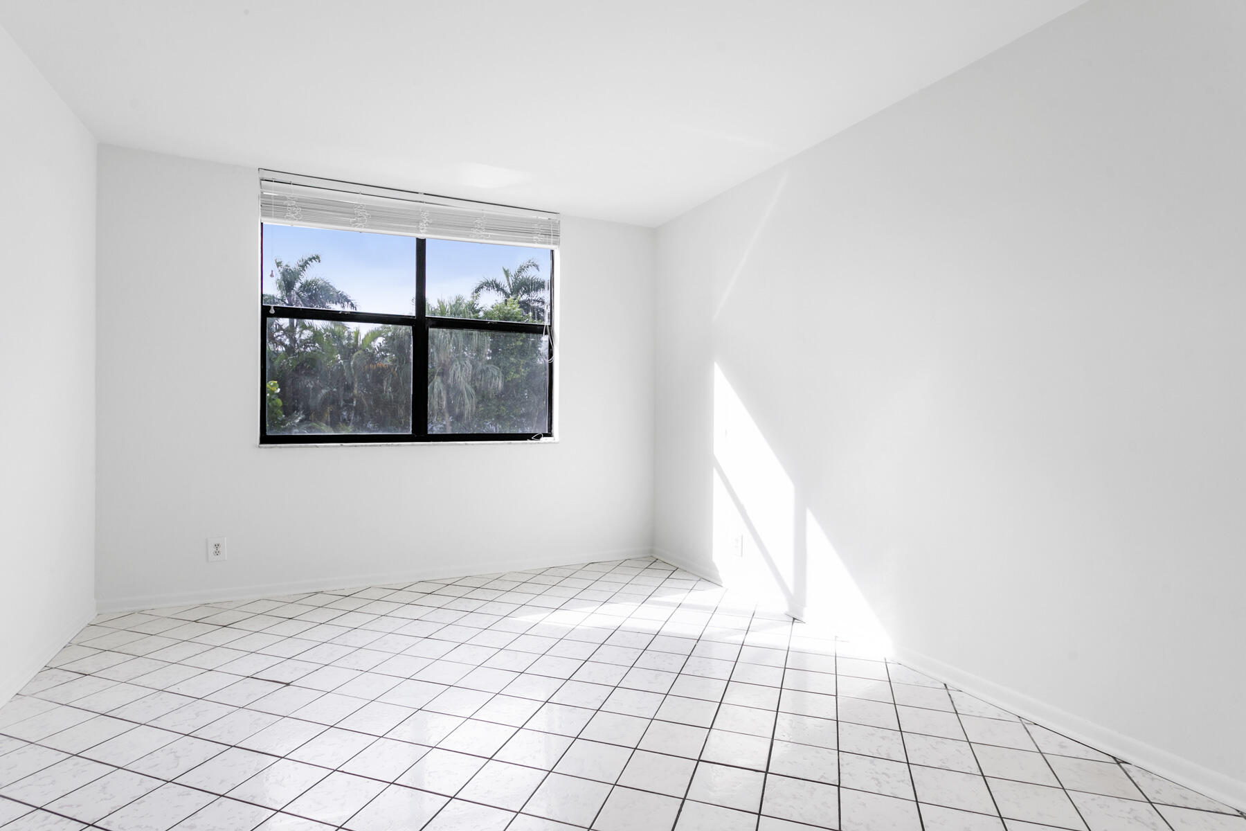 MLS #R11139371 image #18