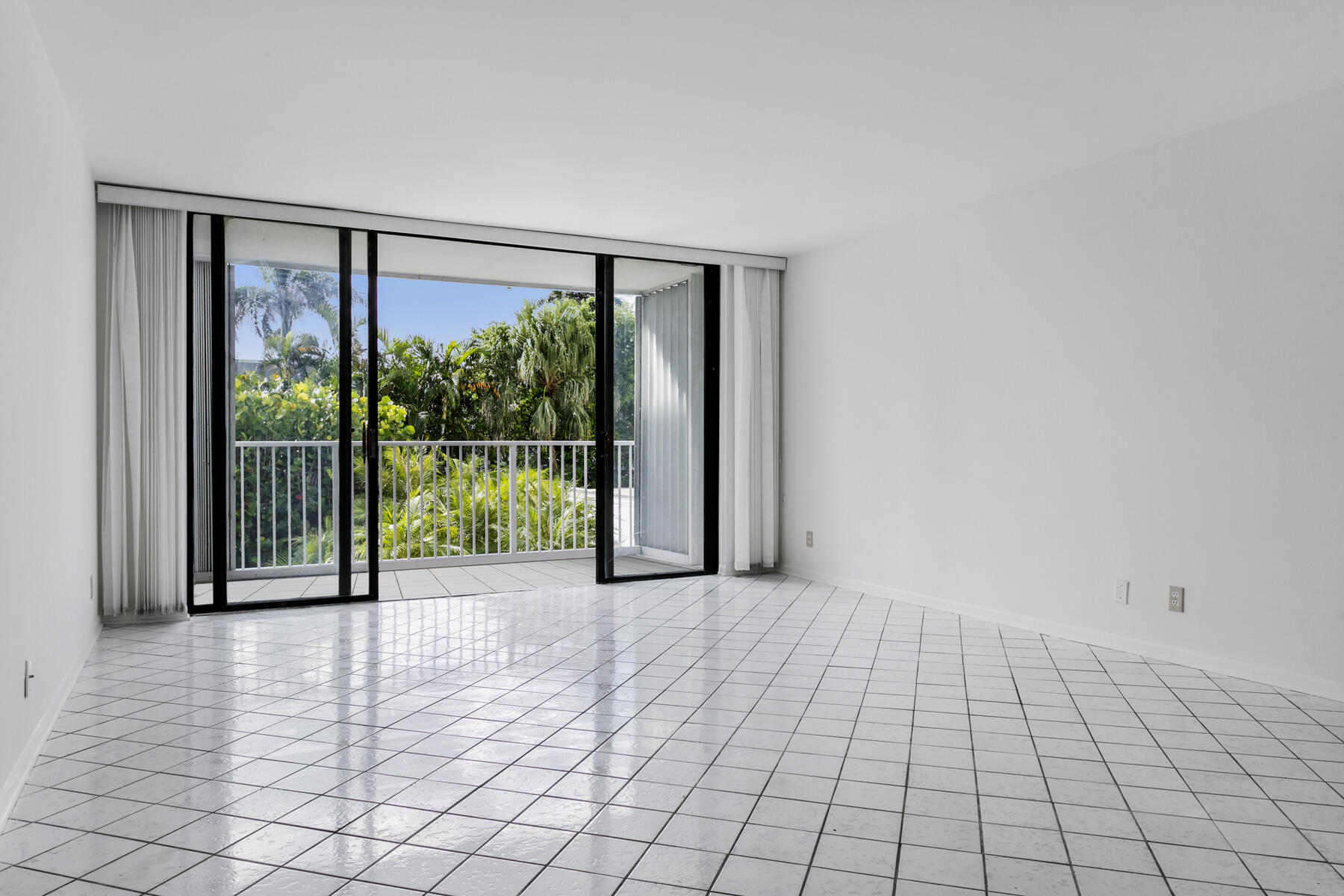 MLS #R11139371 image #8