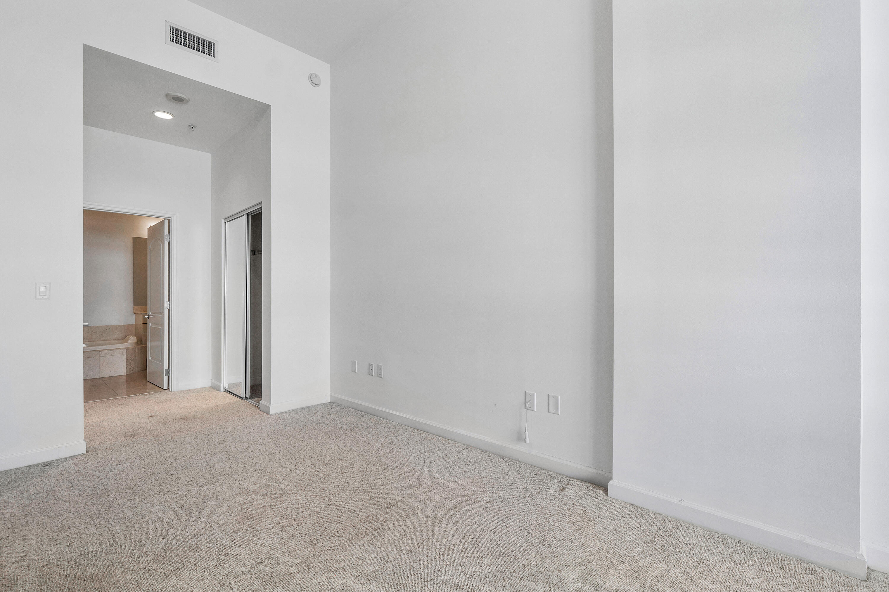 MLS #R11139476 image #16