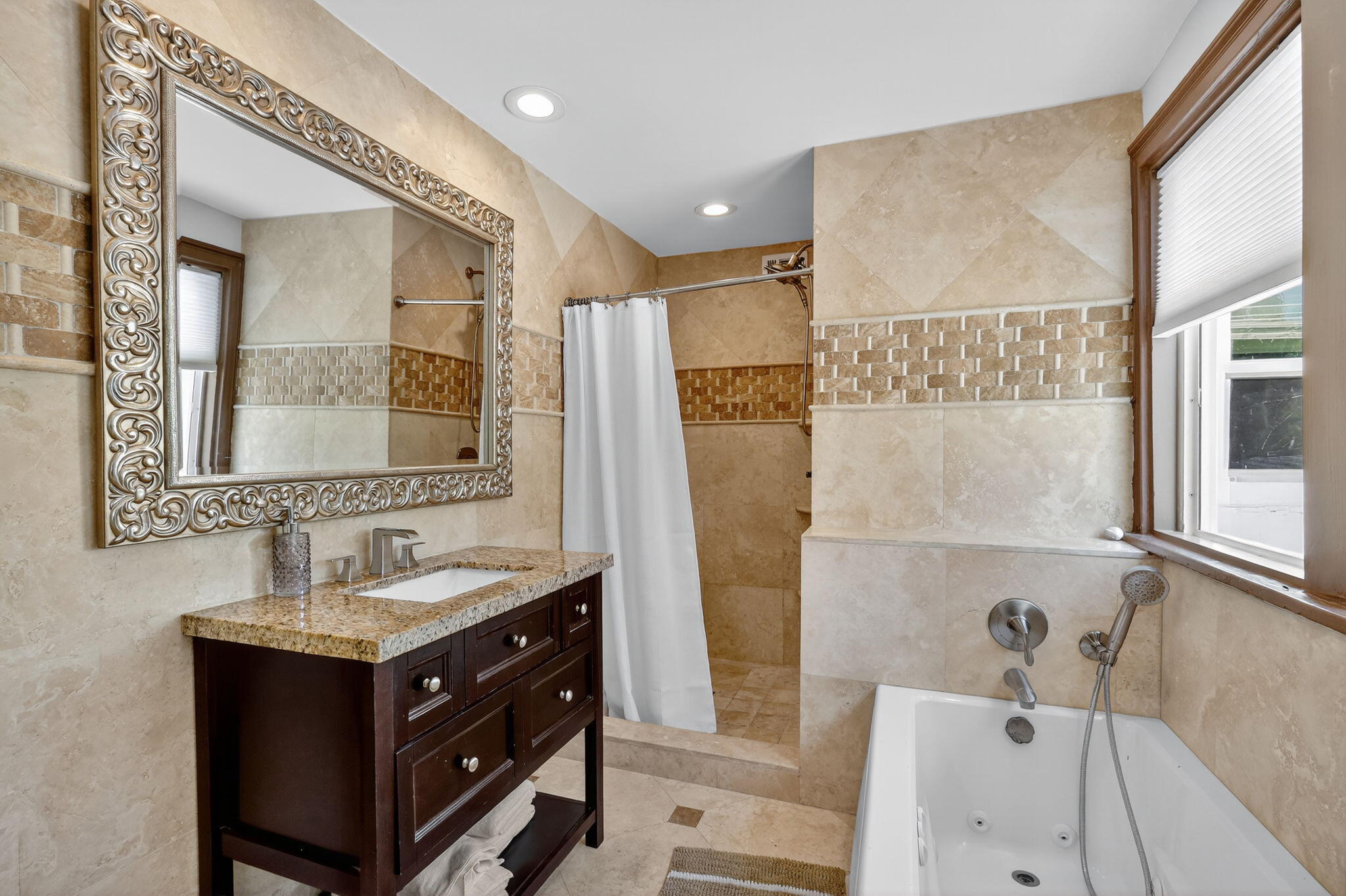 MLS #R11139484 image #47