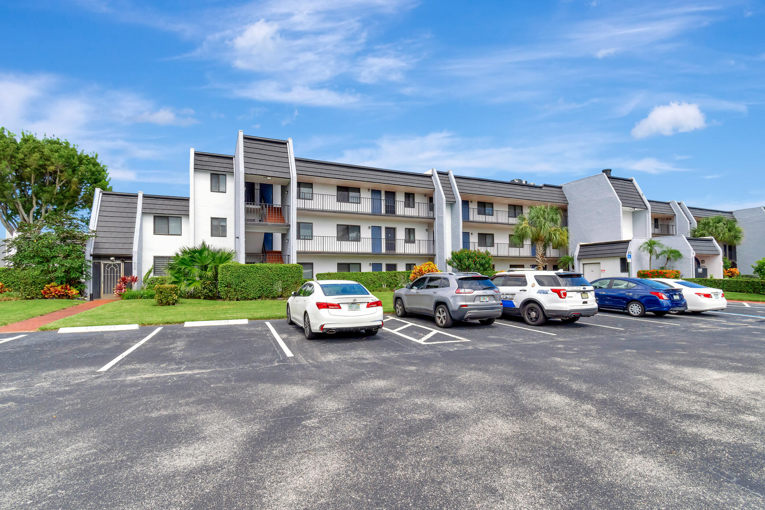 MLS #R11139553 image #0